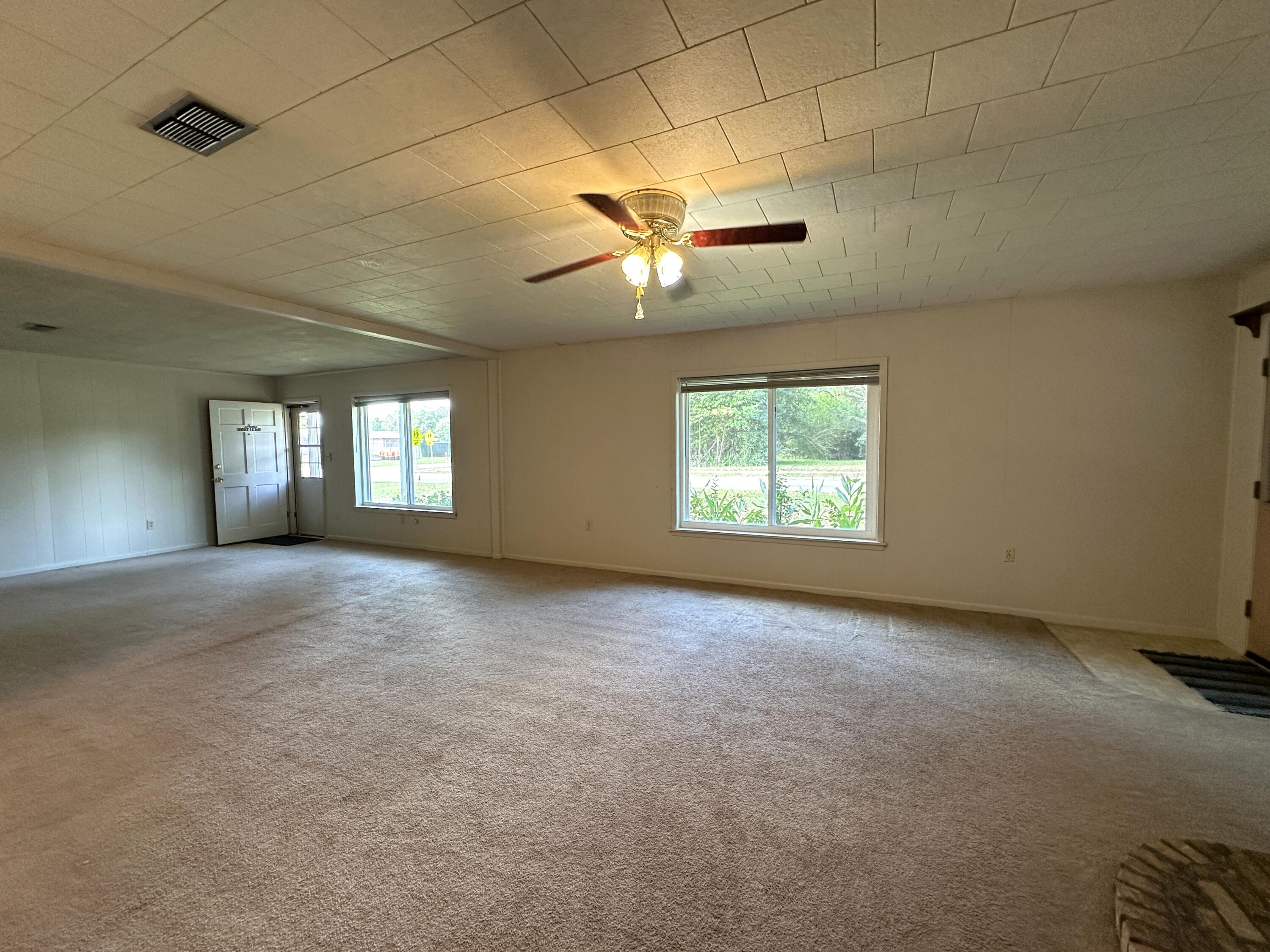 FAIRVIEW ADDN TO LAUREL HILL - Residential Lease