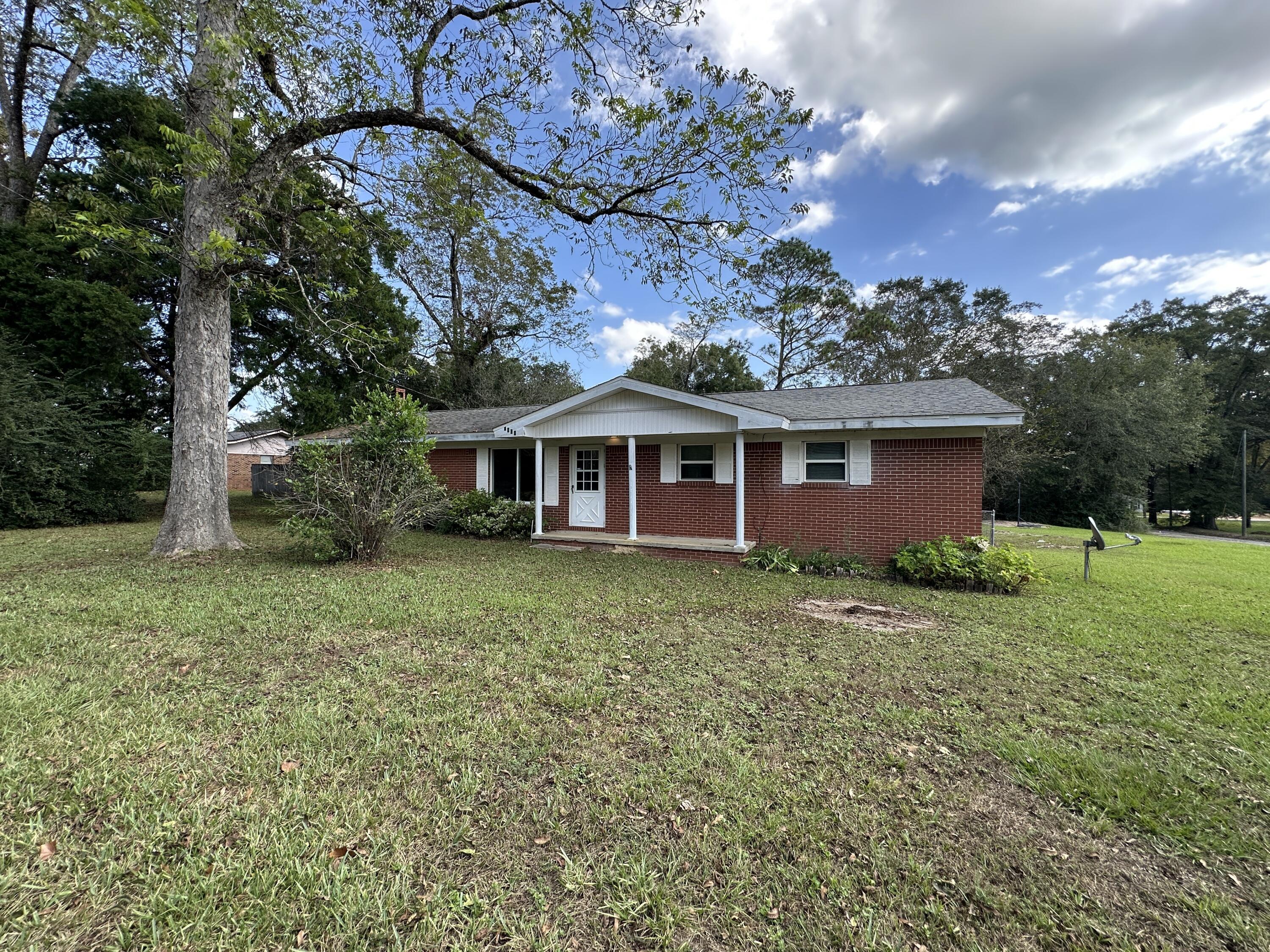 FAIRVIEW ADDN TO LAUREL HILL - Residential Lease
