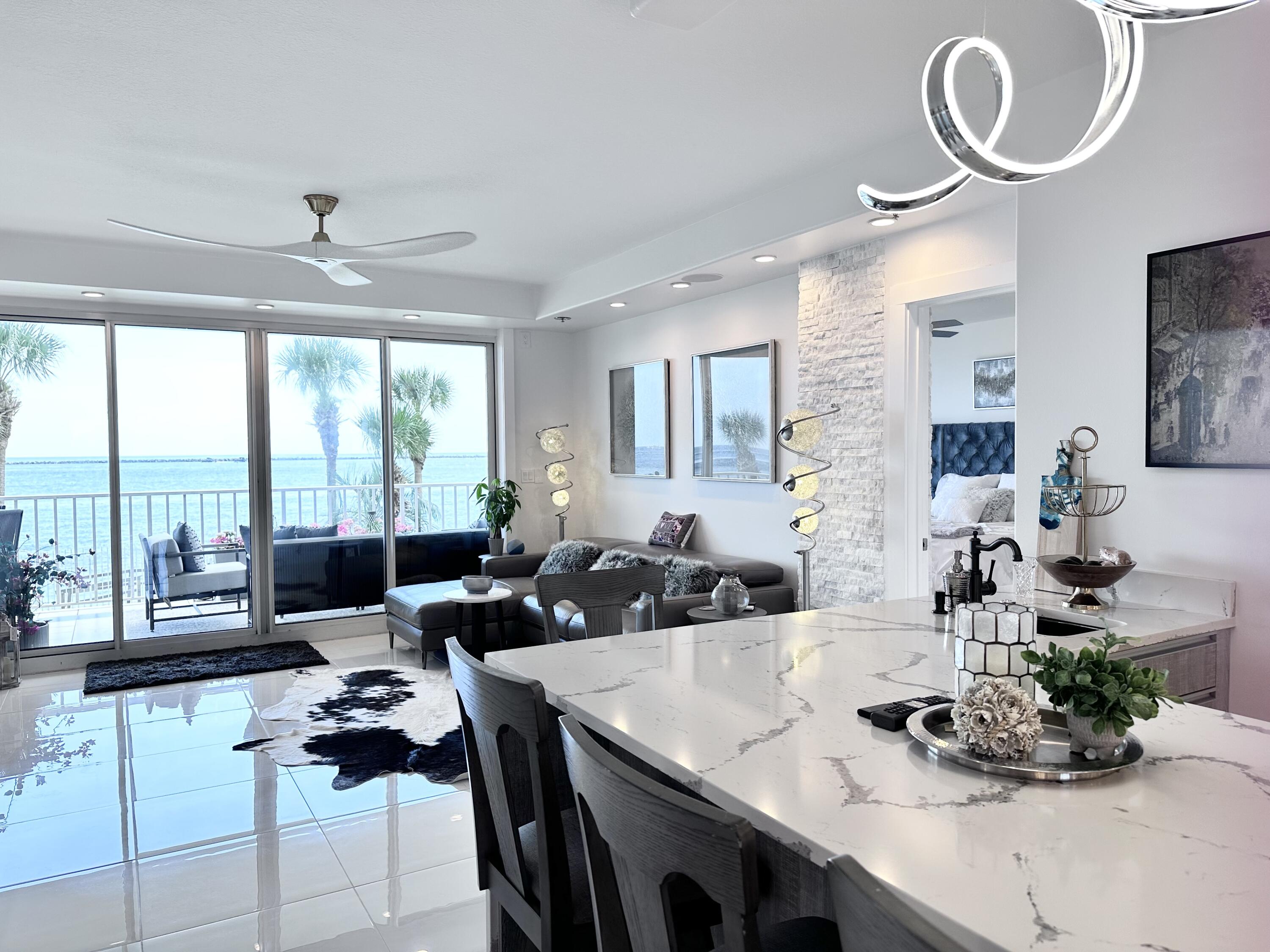 ULTIMATE Condominium - Residential