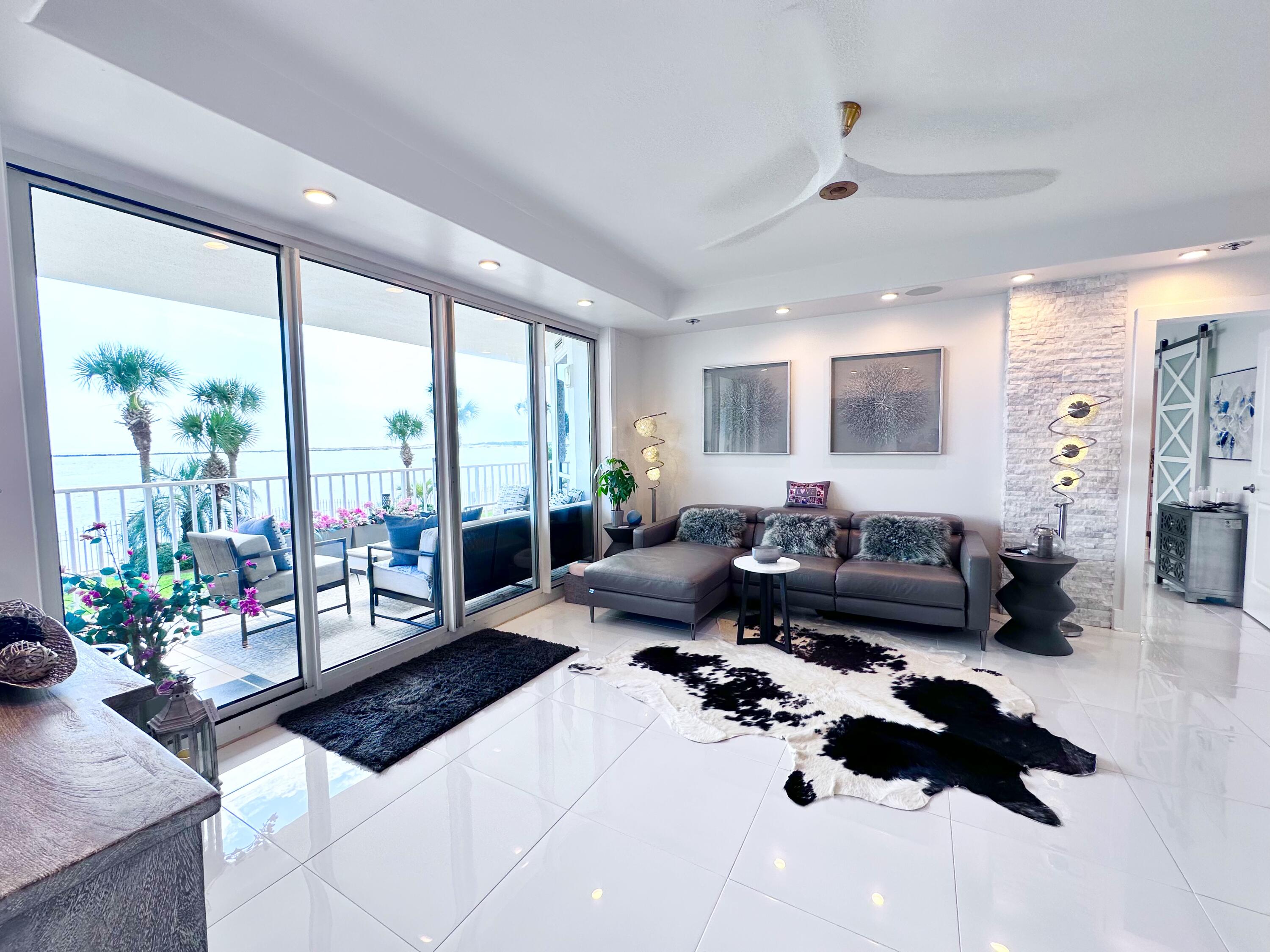 ULTIMATE Condominium - Residential