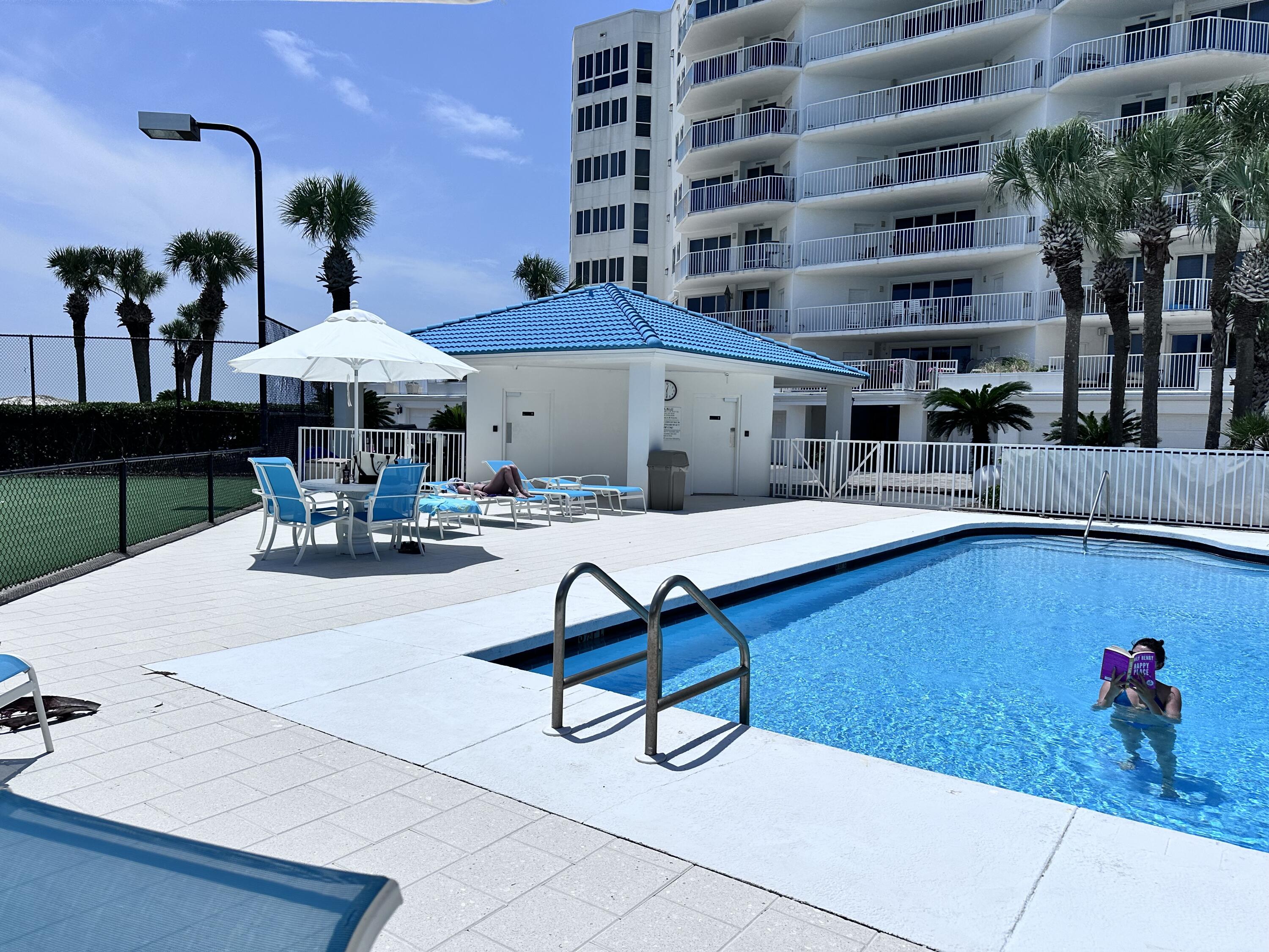 ULTIMATE Condominium - Residential