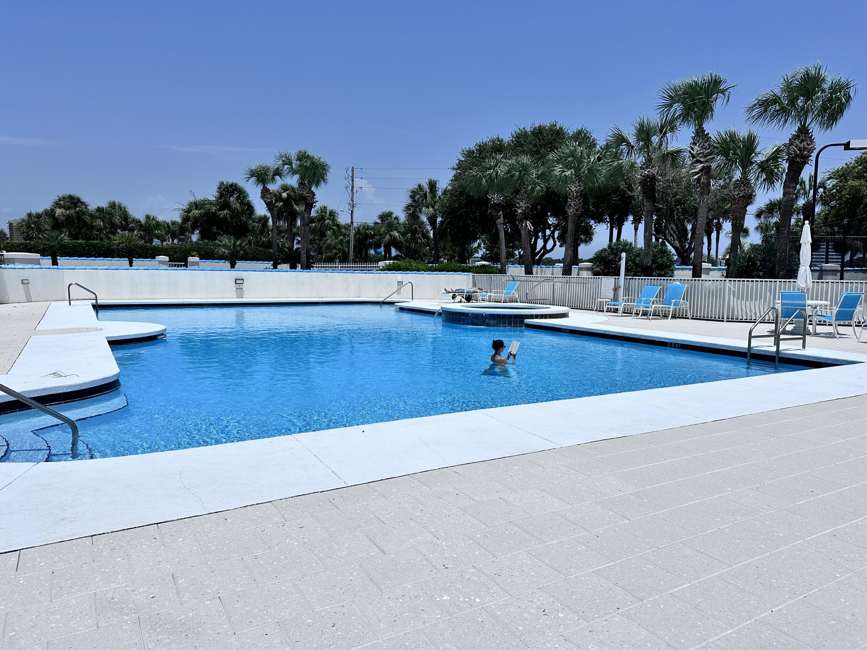ULTIMATE Condominium - Residential
