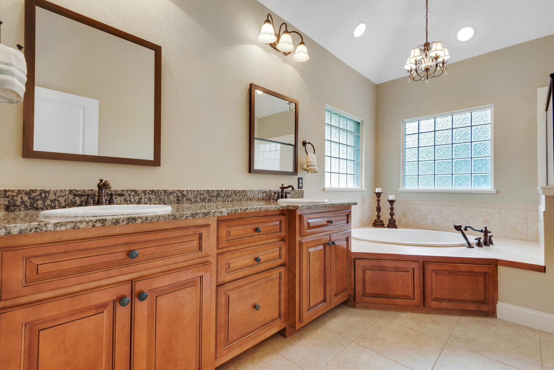 SWIFT CREEK PH V - Residential