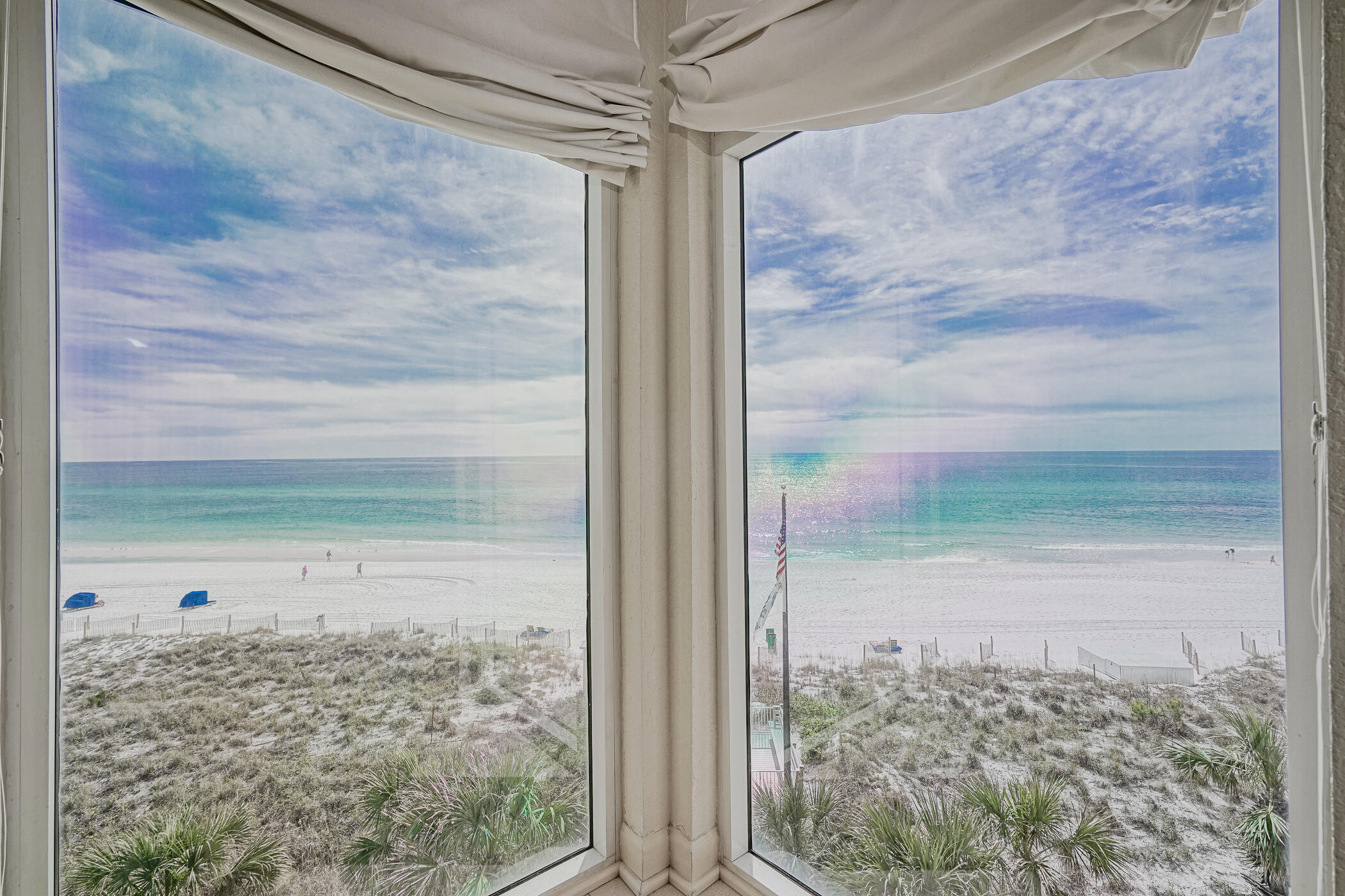 JADE EAST TOWERS CONDO - Residential