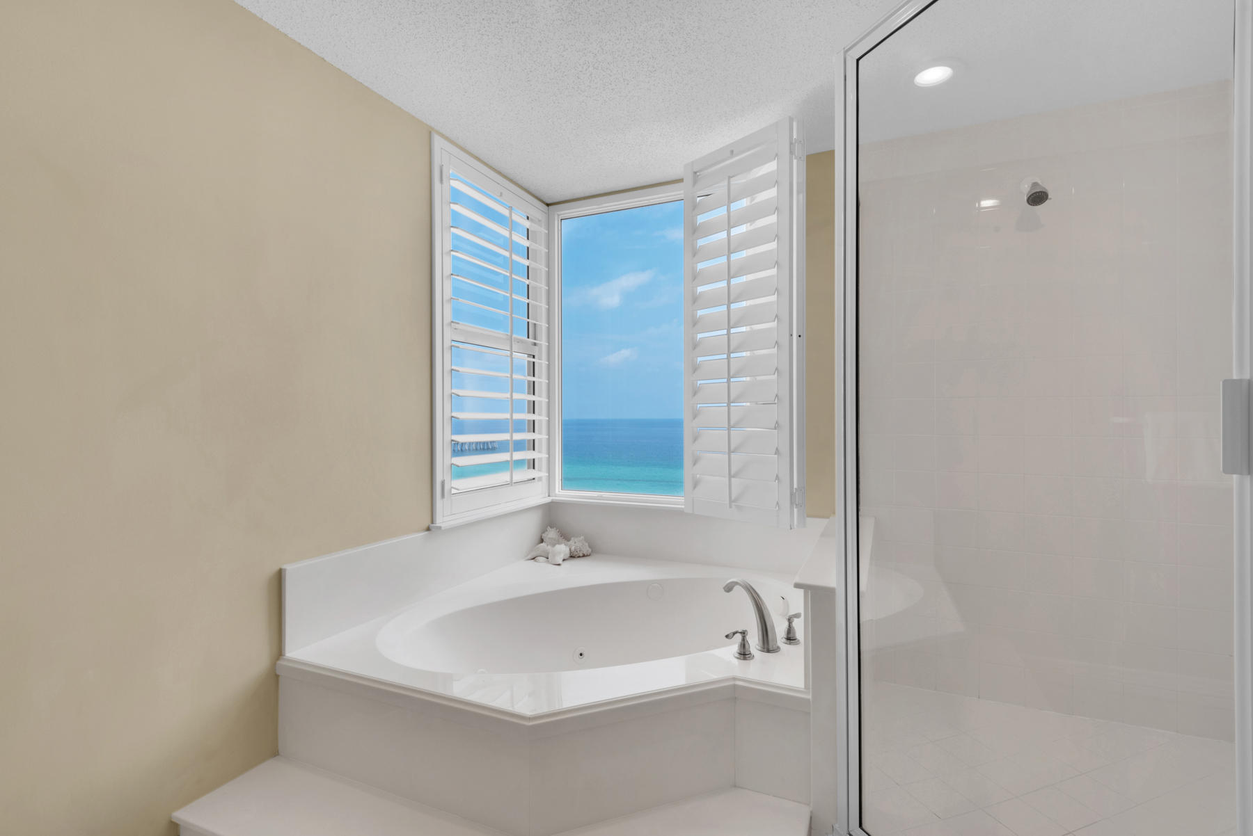 BEACH COLONY WEST CONDO - Residential