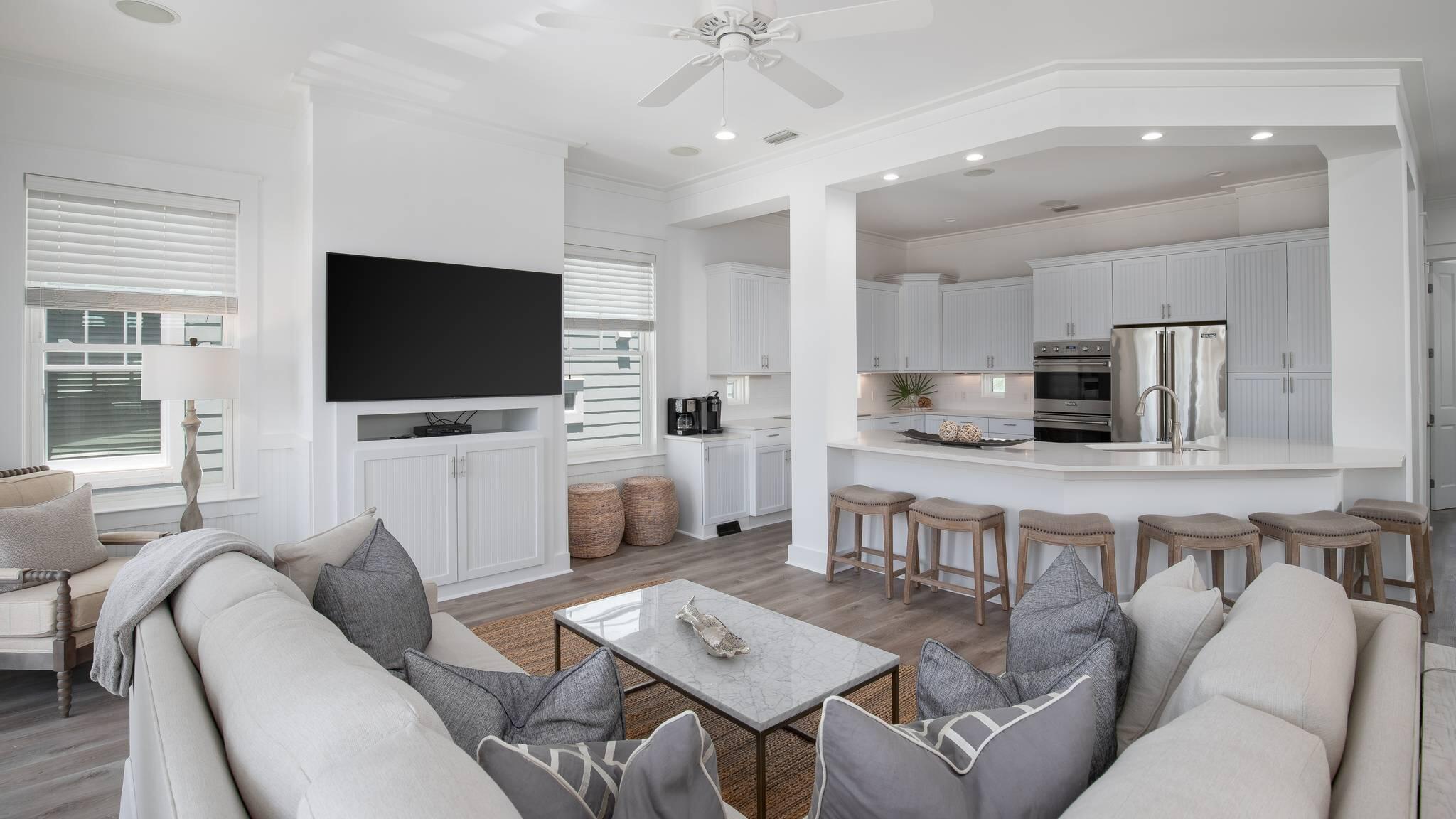 FRANGISTA BEACH 1ST ADDN - Residential