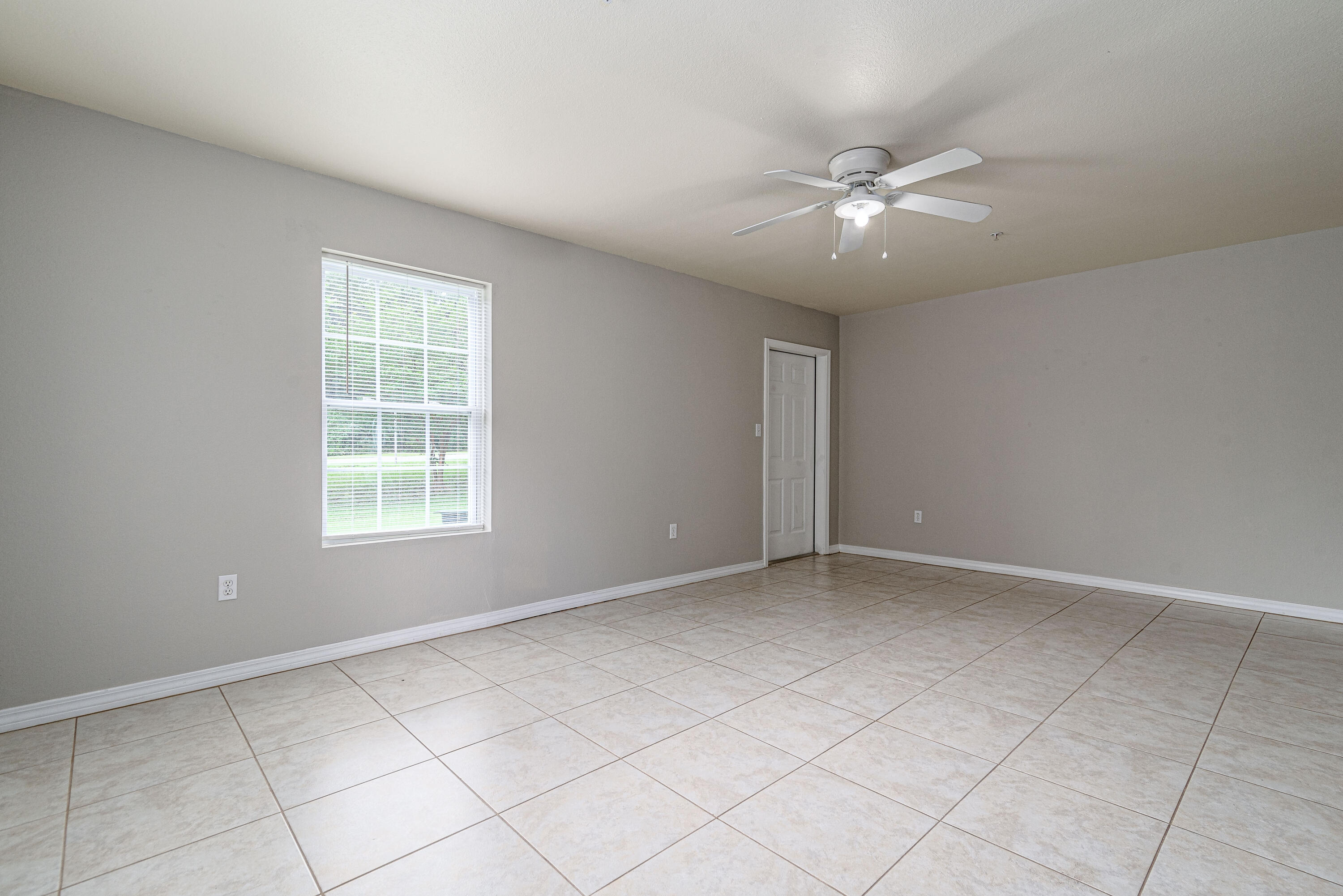 BRACKIN PLACE - Residential Lease