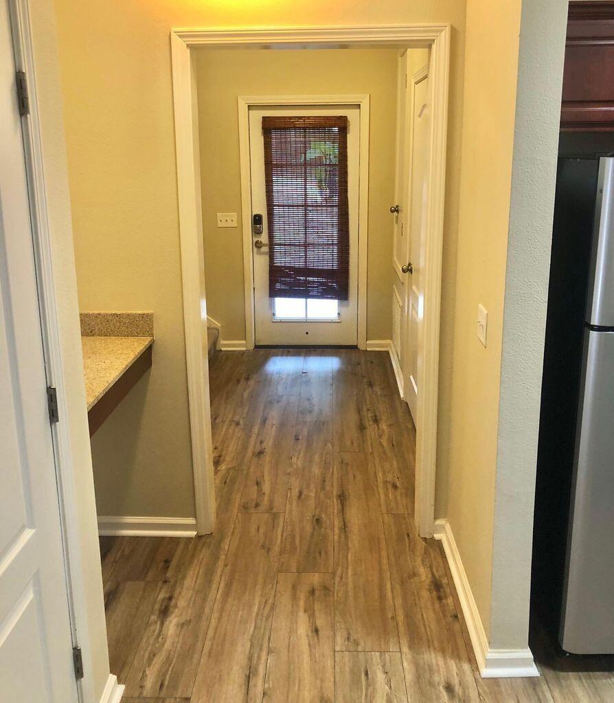 ARBOR LAKE PHASE 1 - Residential Lease