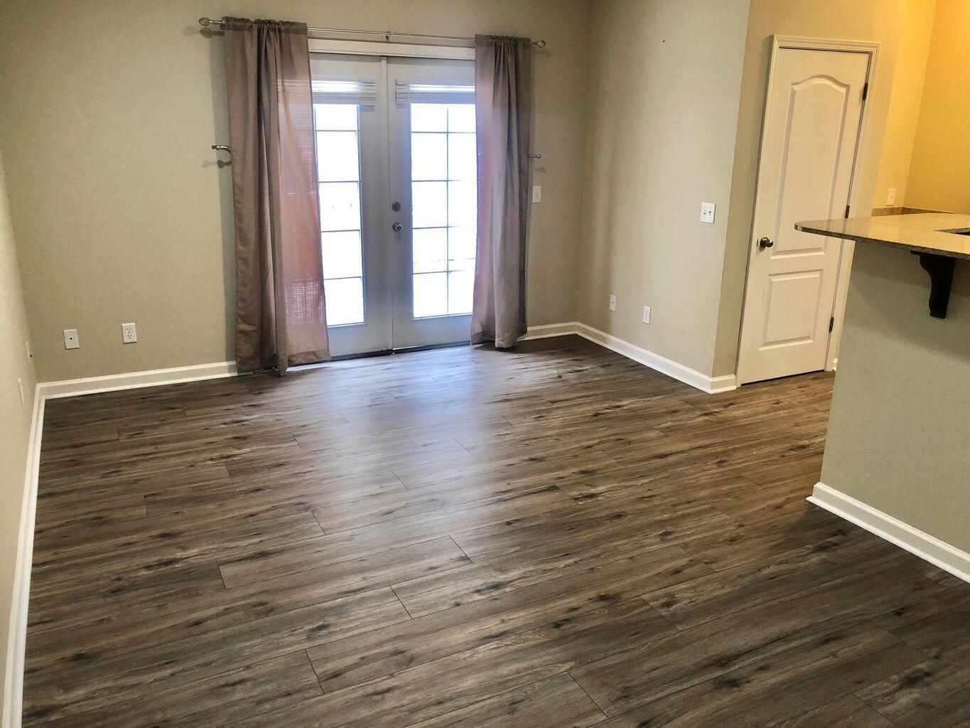 ARBOR LAKE PHASE 1 - Residential Lease