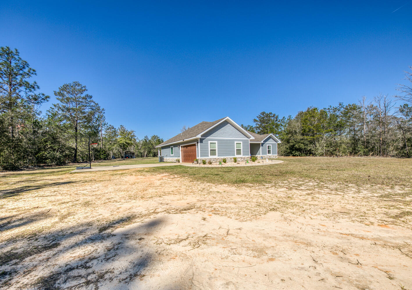 NO RECORDED SUBDIVISION - Residential