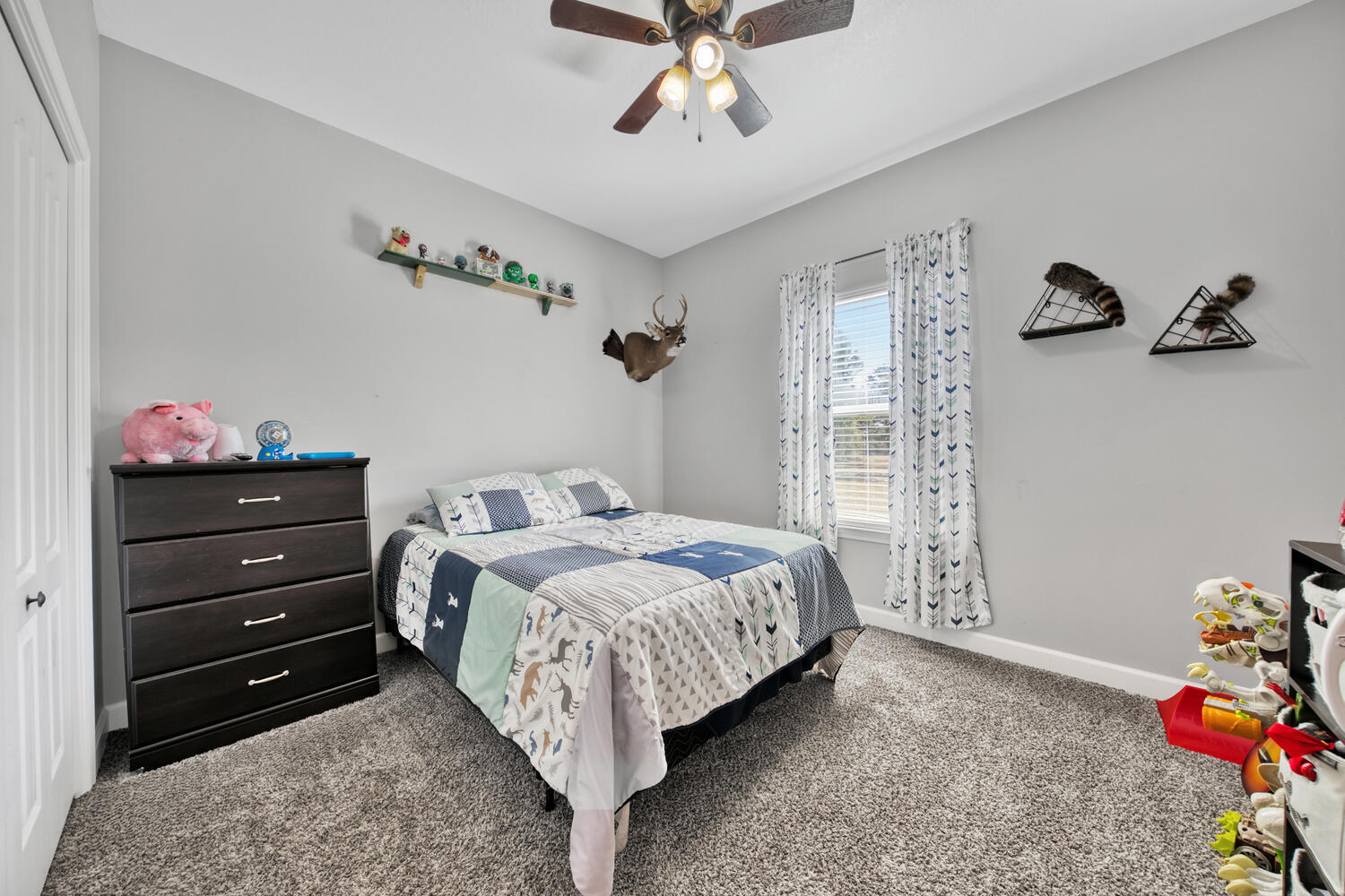 NO RECORDED SUBDIVISION - Residential