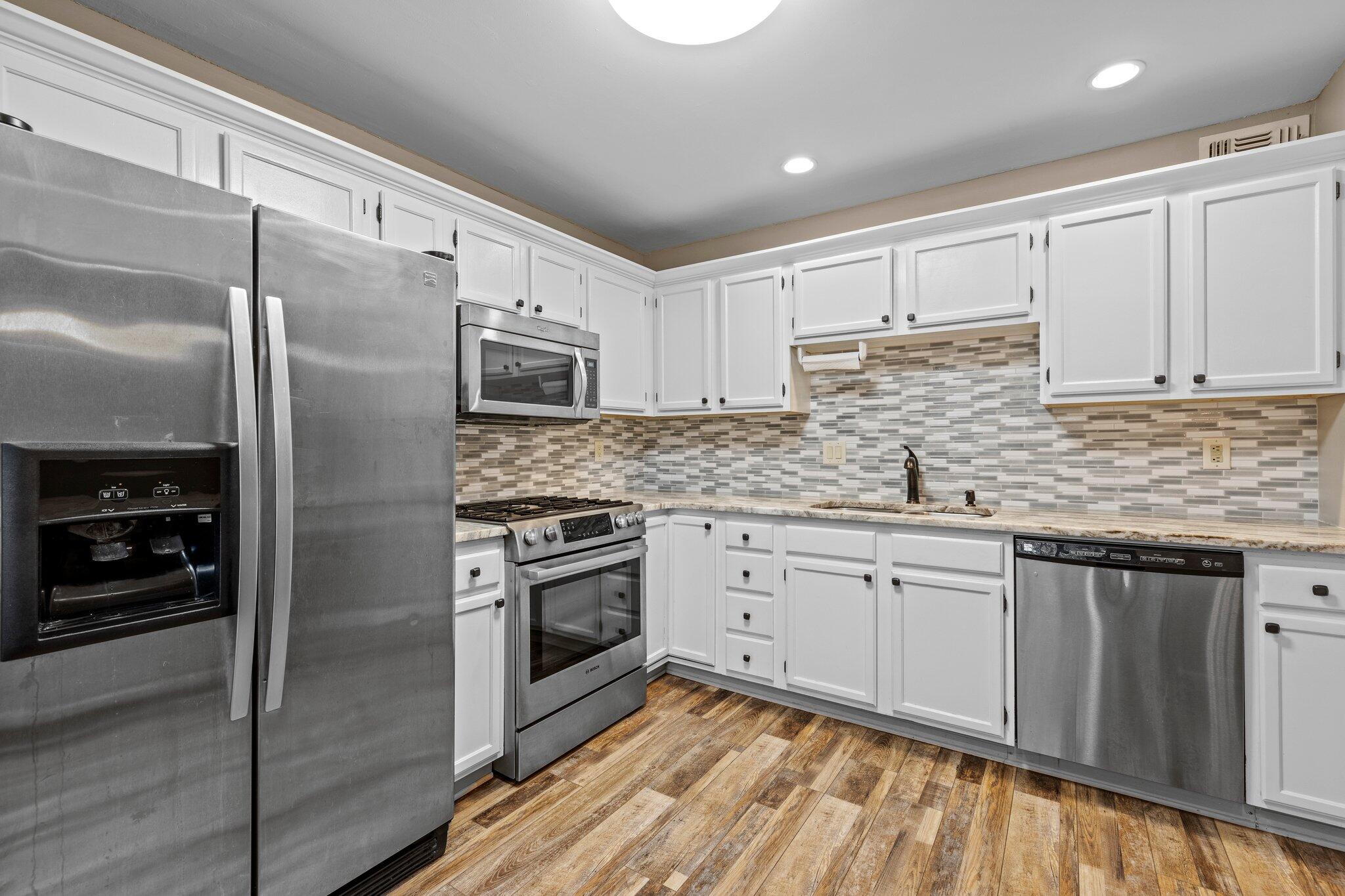 CEDAR RIDGE PH 10 - Residential Lease