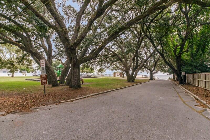 GARNIERS BEACH - Residential