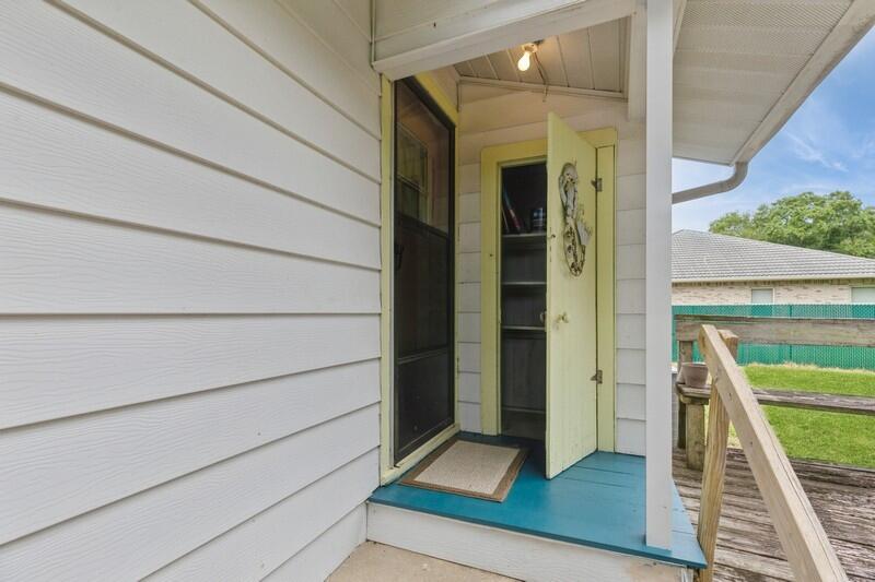 GARNIERS BEACH - Residential