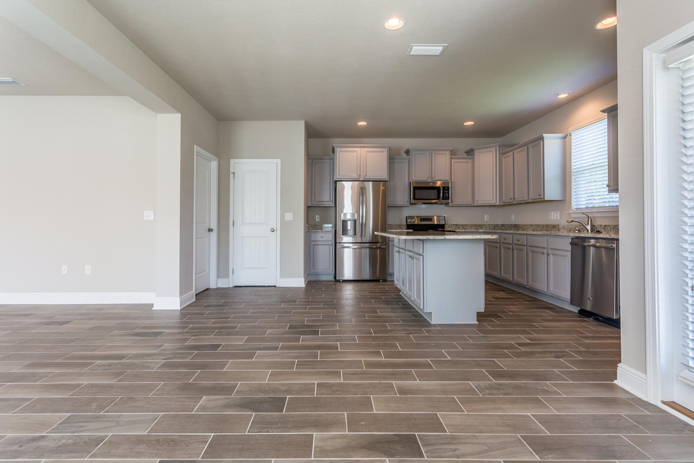 TRANQUILITY BY THE BAY - Residential Lease