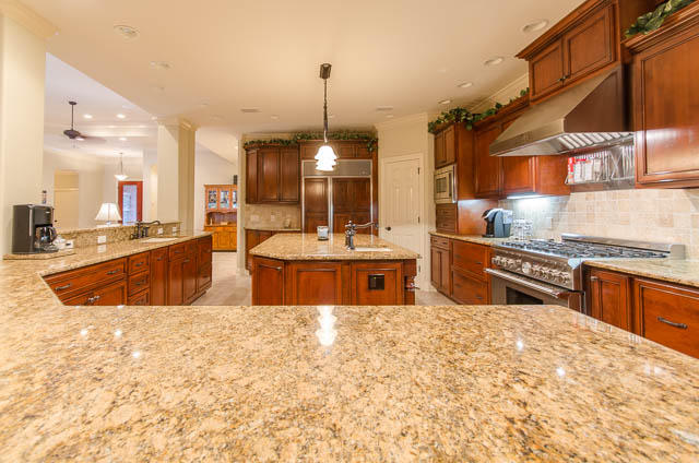 WOODLAND SHORES T/H PH 1 - Residential