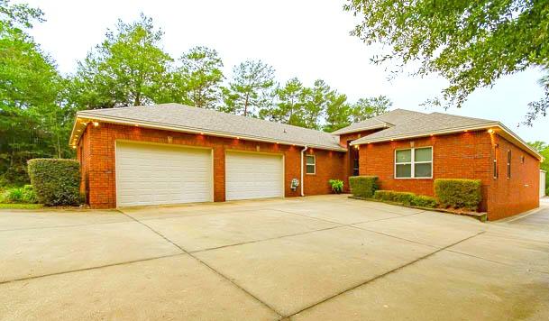 WOODLAND SHORES T/H PH 1 - Residential