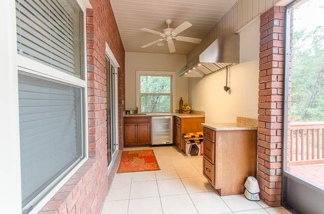 WOODLAND SHORES T/H PH 1 - Residential