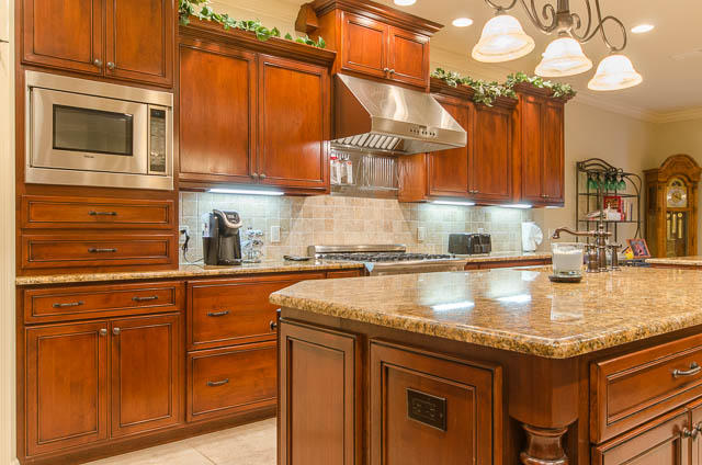 WOODLAND SHORES T/H PH 1 - Residential