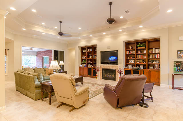 WOODLAND SHORES T/H PH 1 - Residential