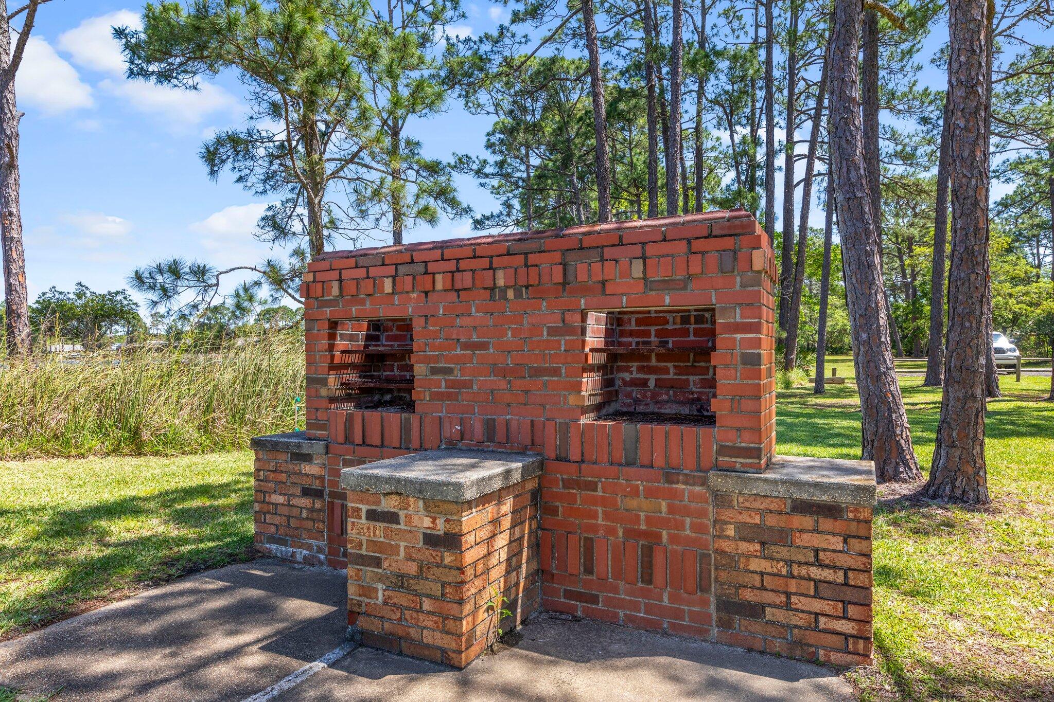 RAINTREE ESTATES #2 - Residential Lease