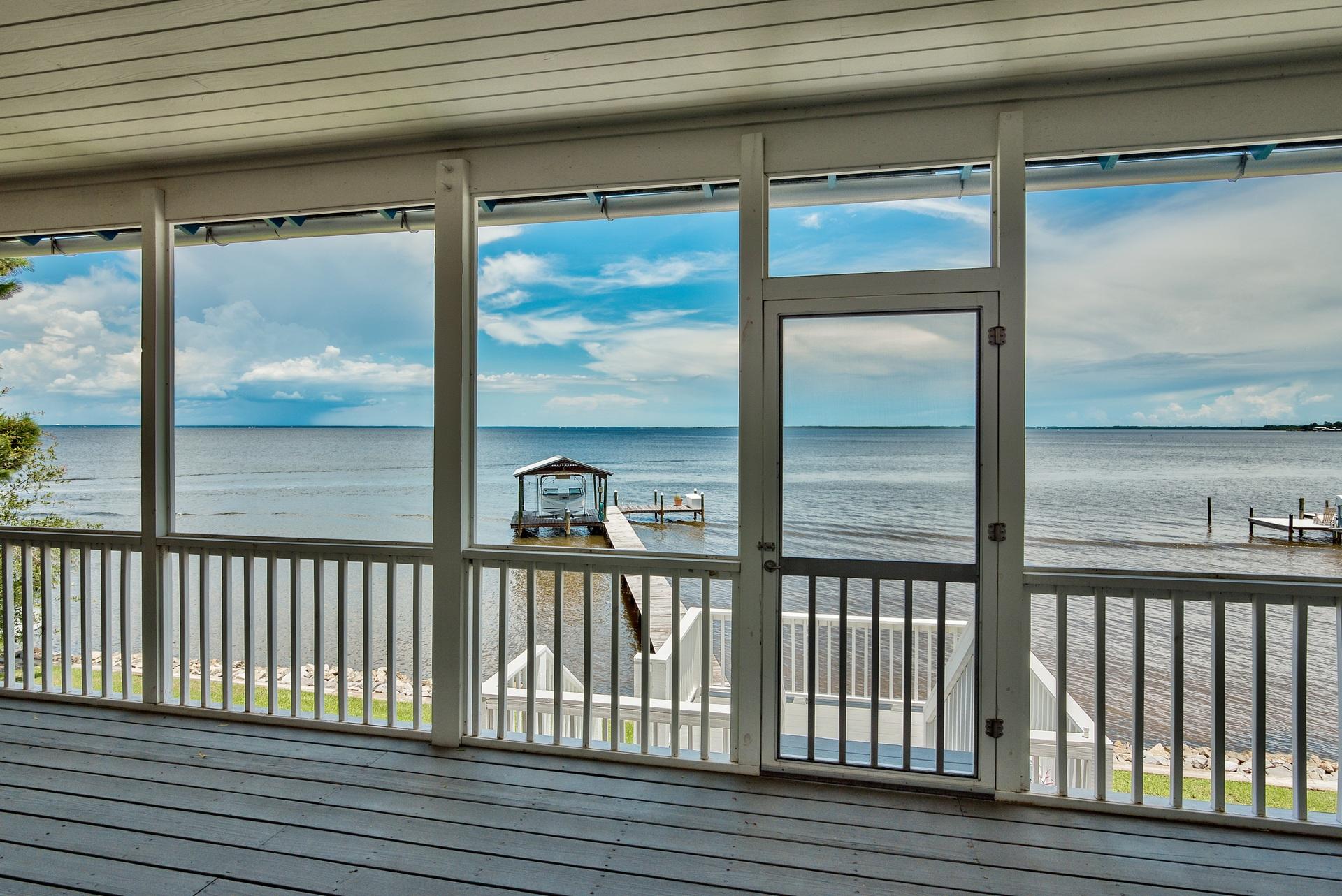 TURQUOISE BEACH 1ST ADDN - Residential