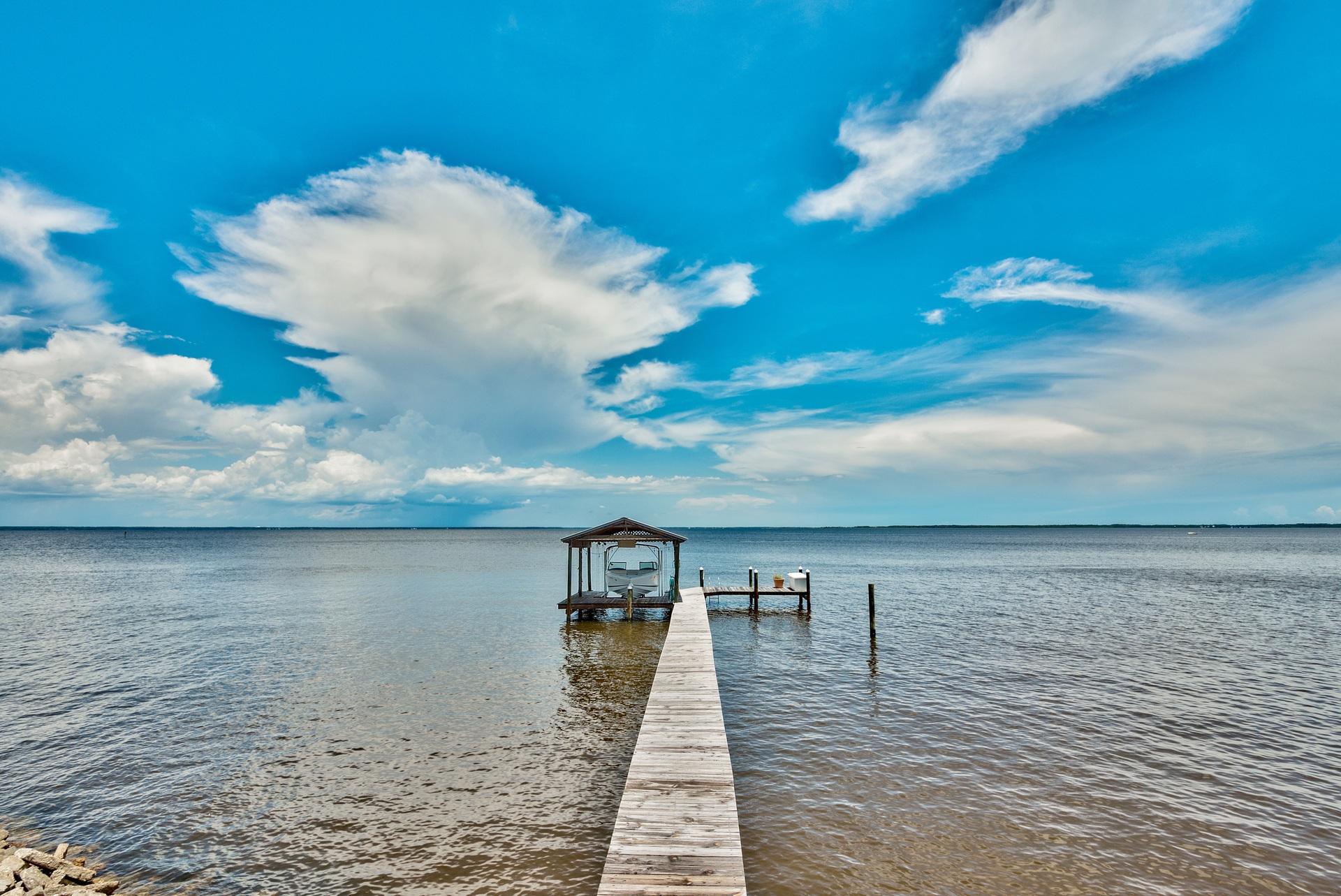 TURQUOISE BEACH 1ST ADDN - Residential