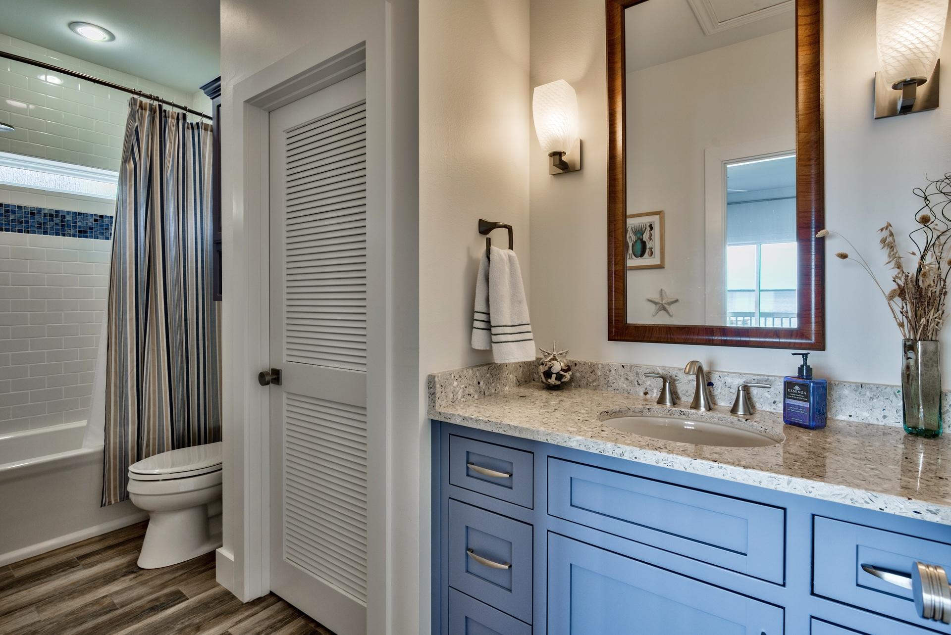 TURQUOISE BEACH 1ST ADDN - Residential