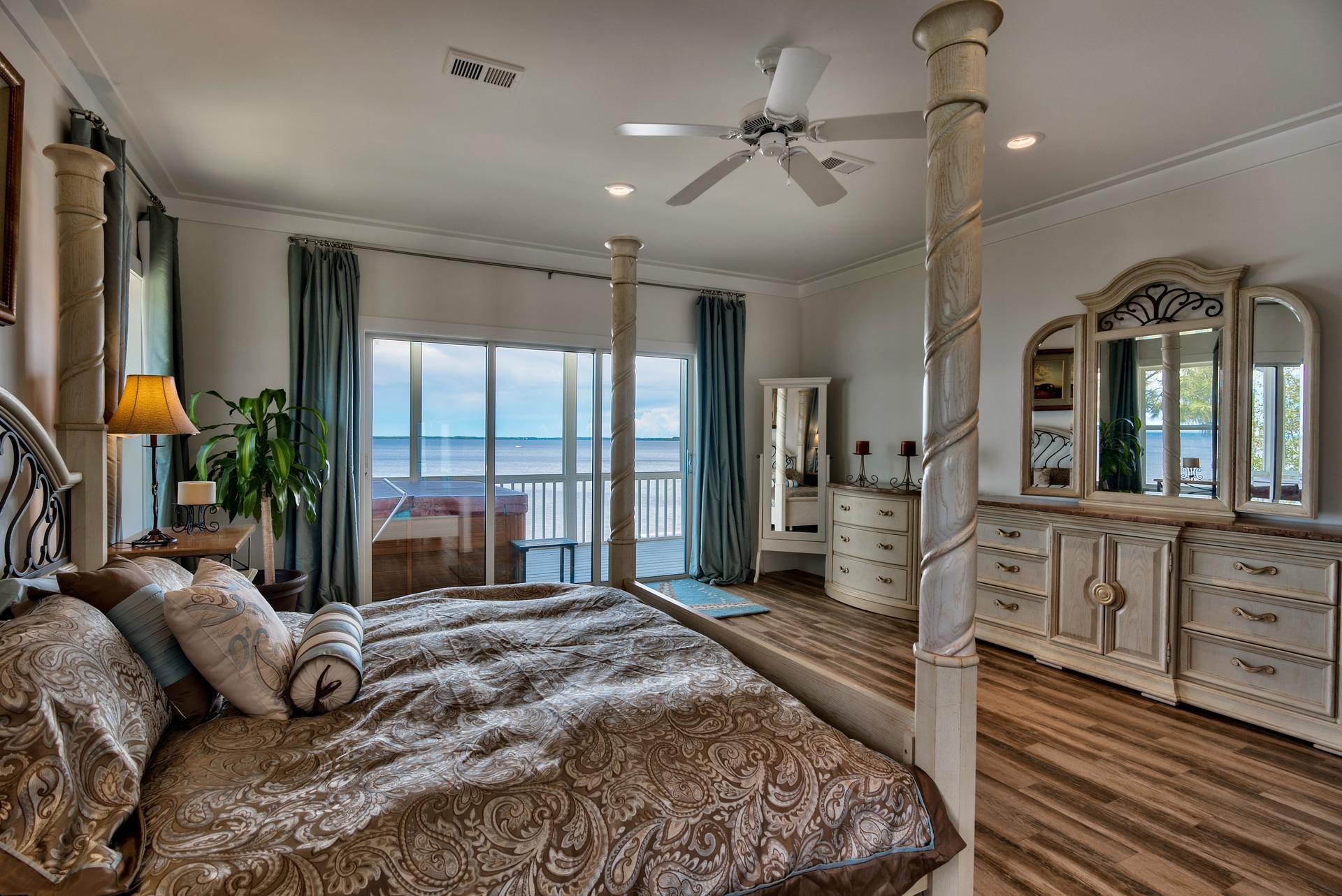 TURQUOISE BEACH 1ST ADDN - Residential