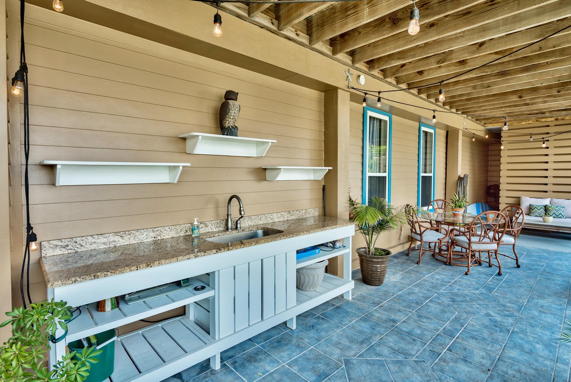 TURQUOISE BEACH 1ST ADDN - Residential