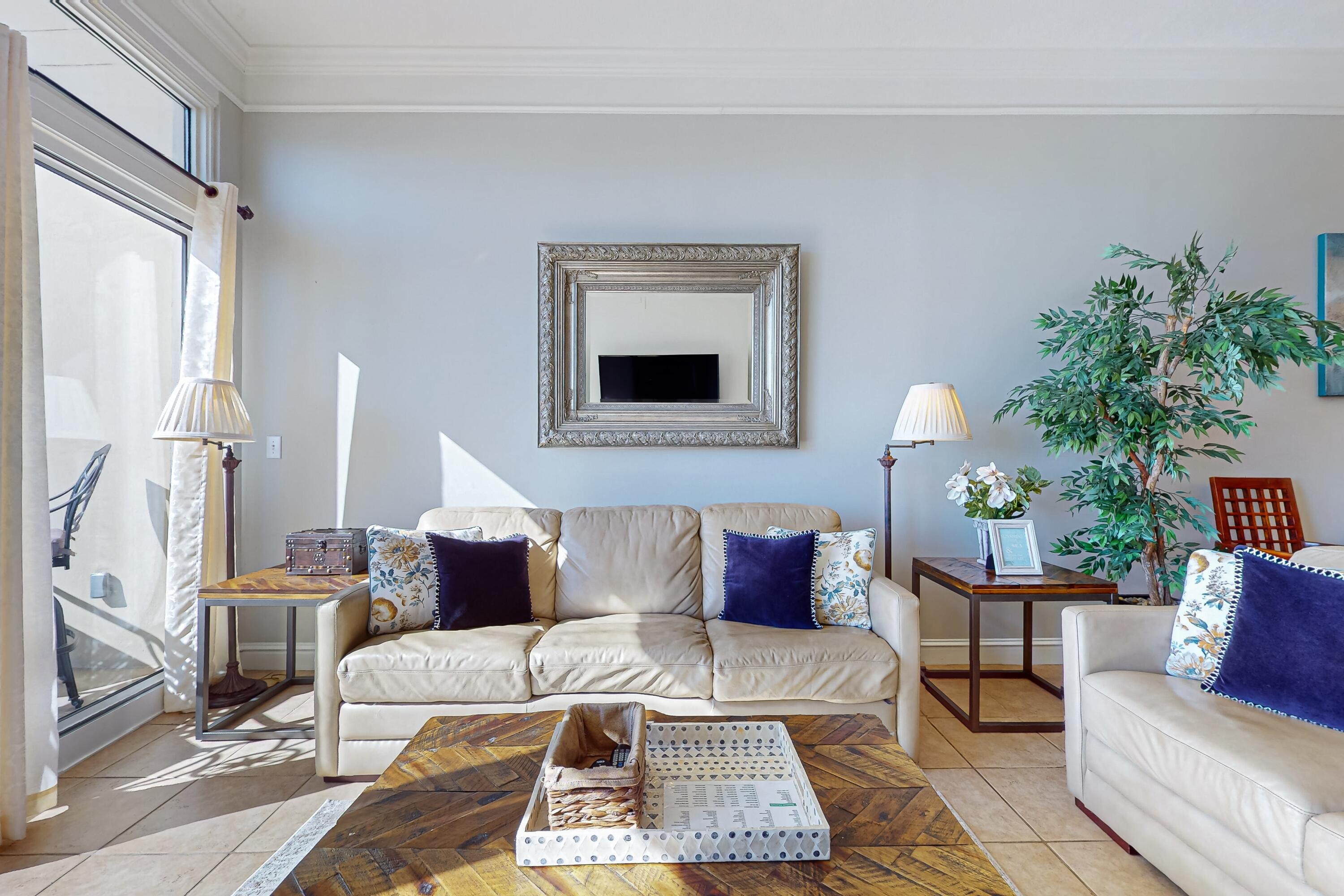 STERLING SHORES - Residential