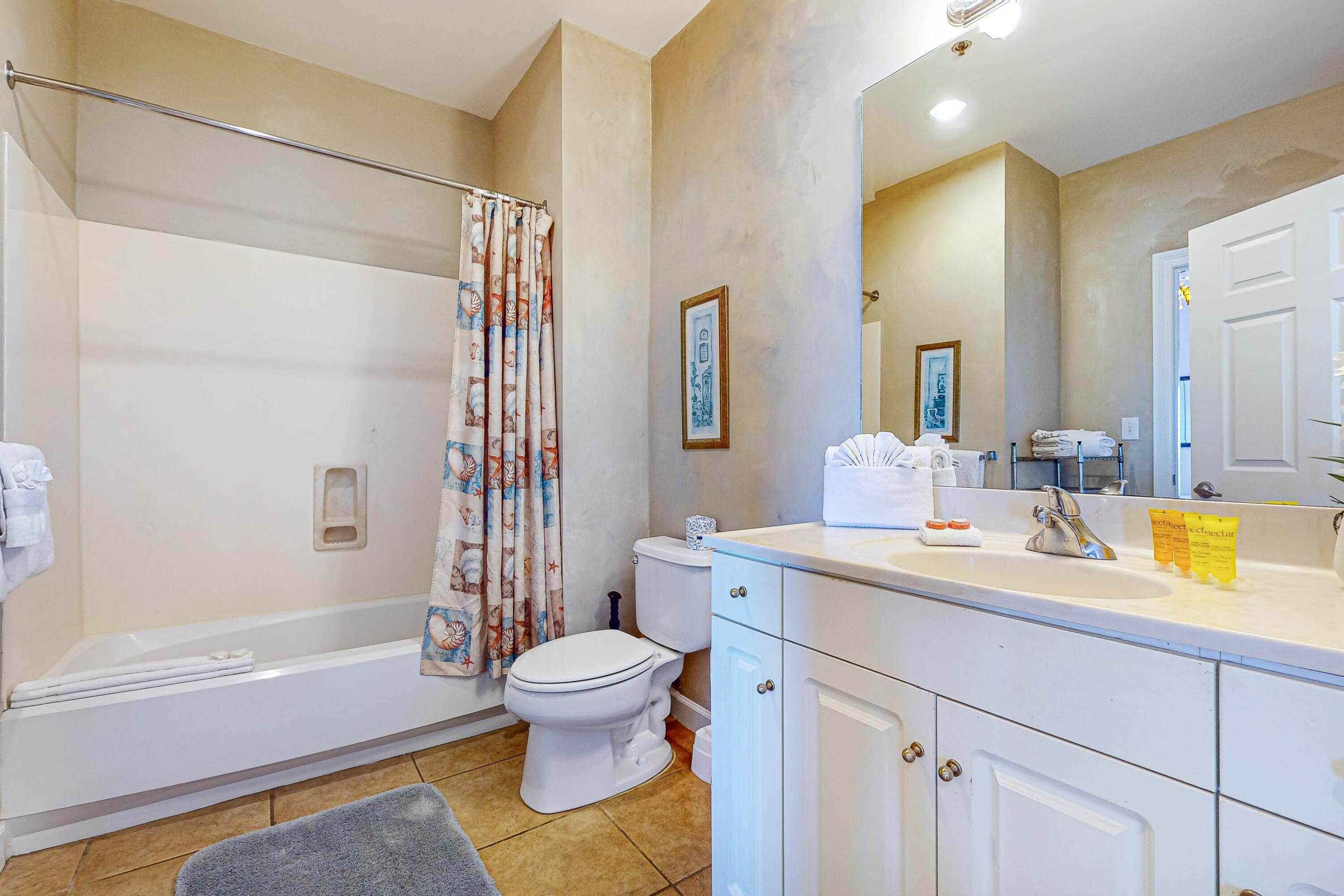 STERLING SHORES - Residential