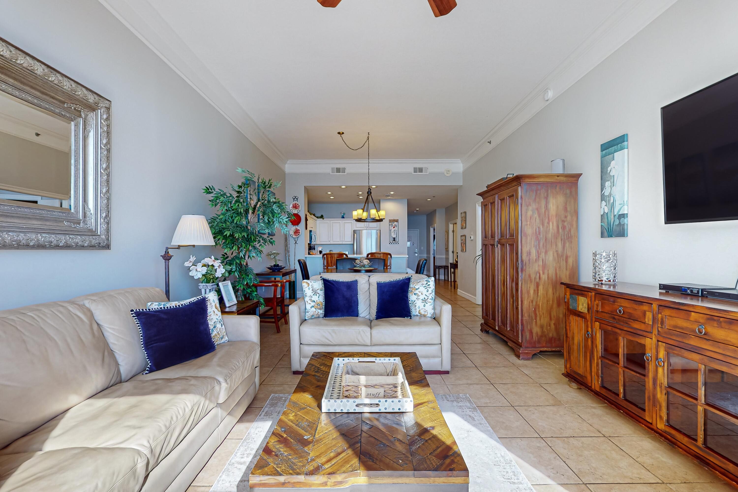 STERLING SHORES - Residential