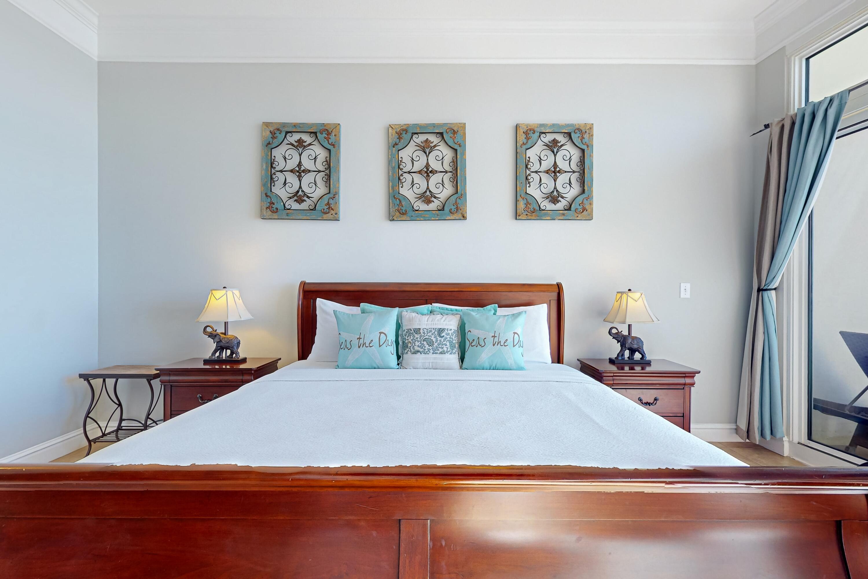 STERLING SHORES - Residential