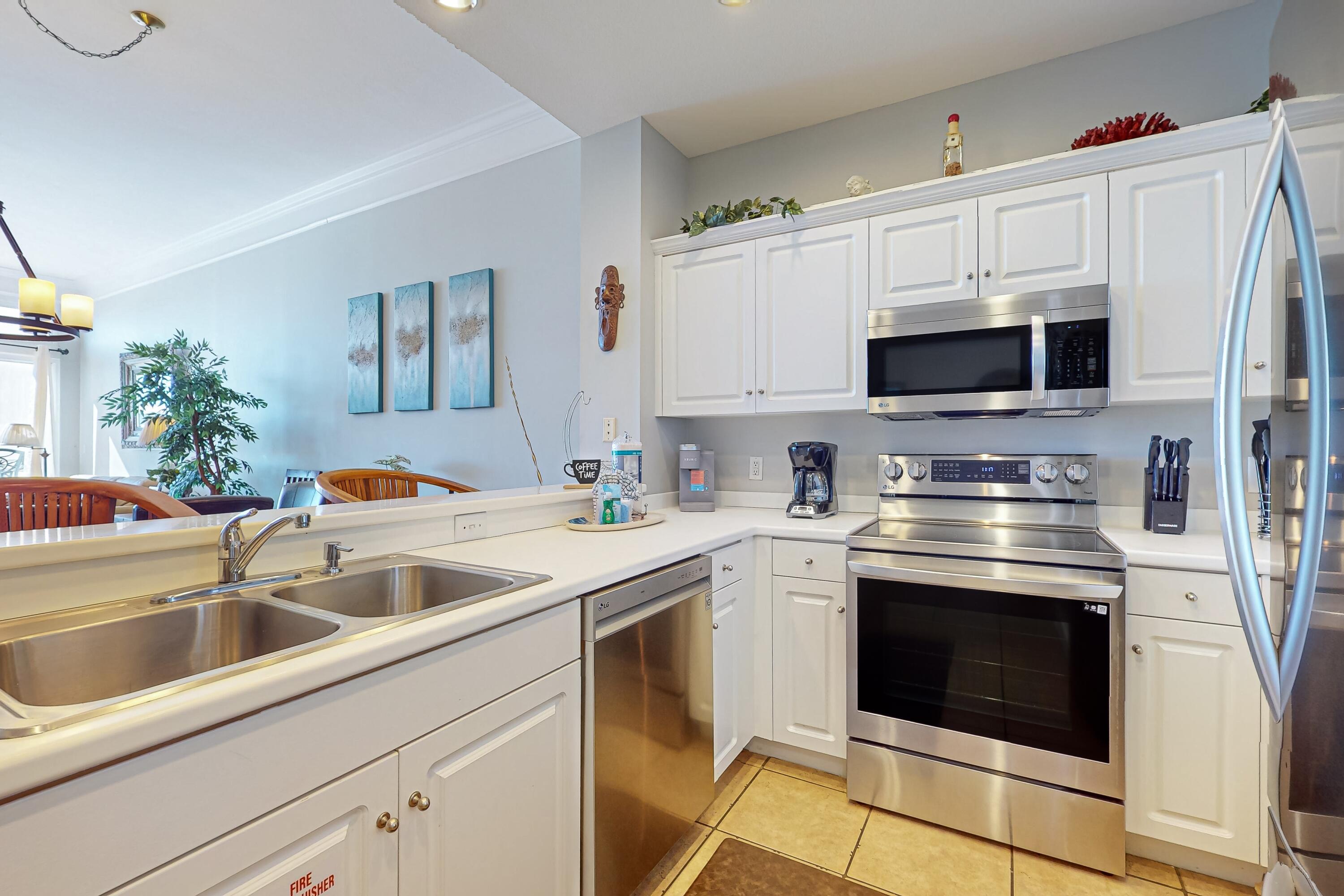 STERLING SHORES - Residential