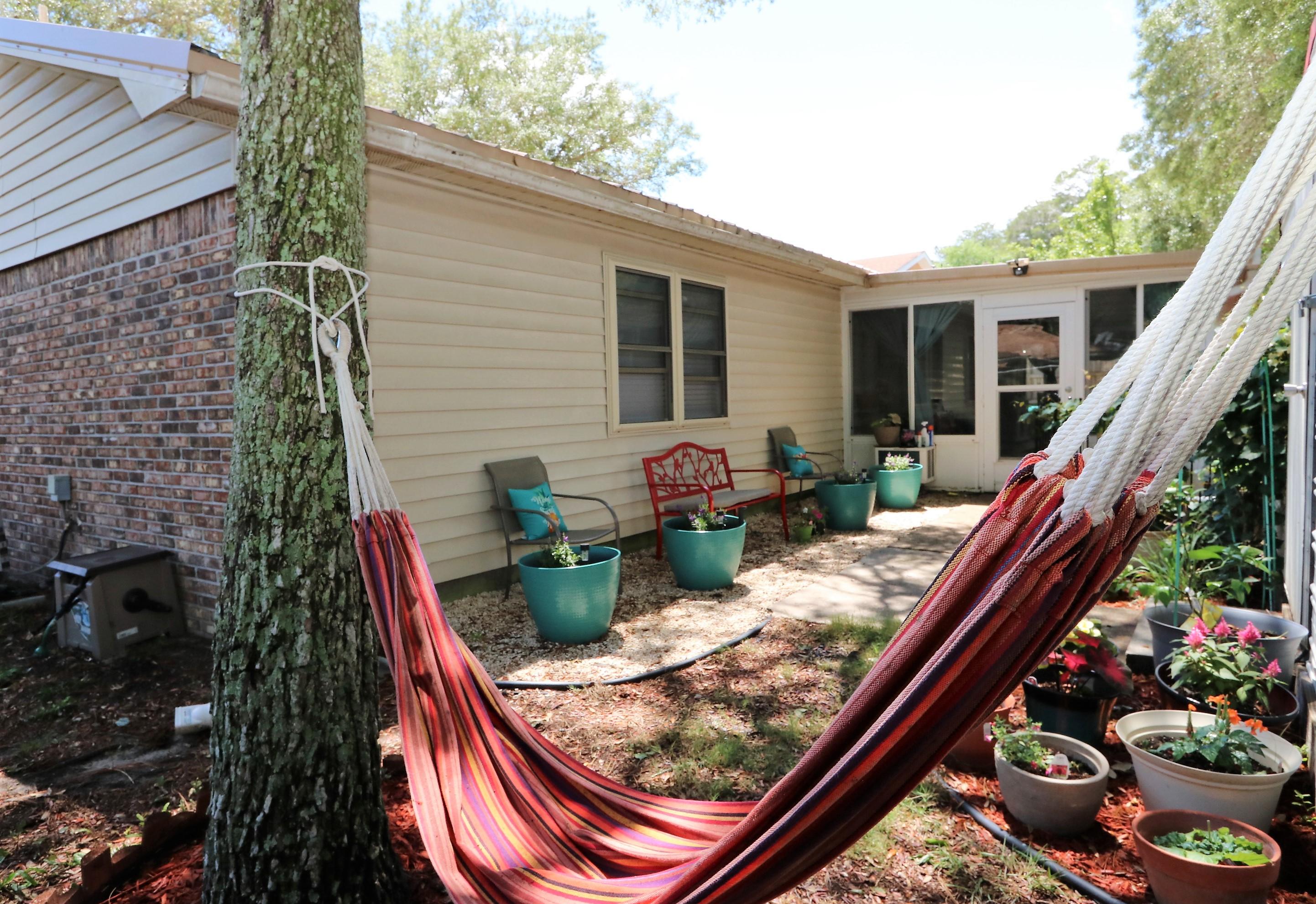 CREEKSIDE 1 - Residential