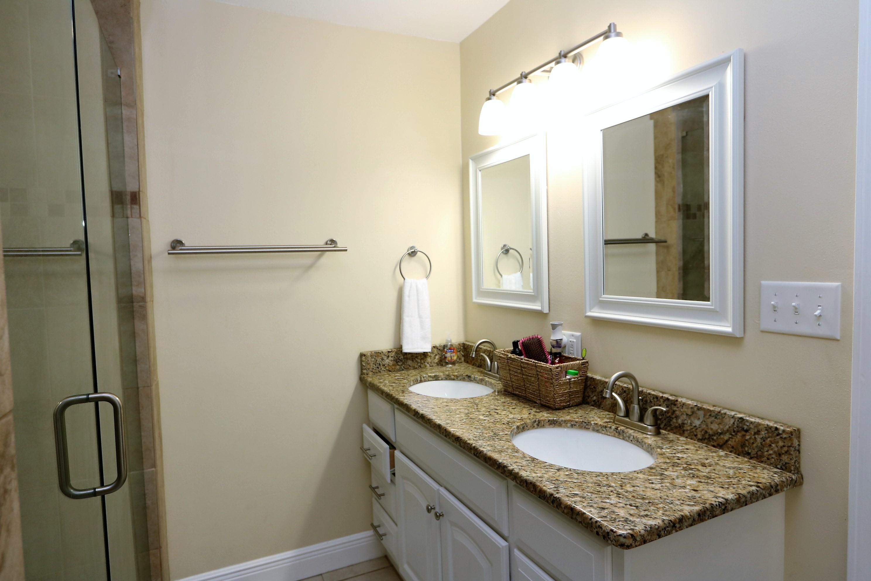 CREEKSIDE 1 - Residential