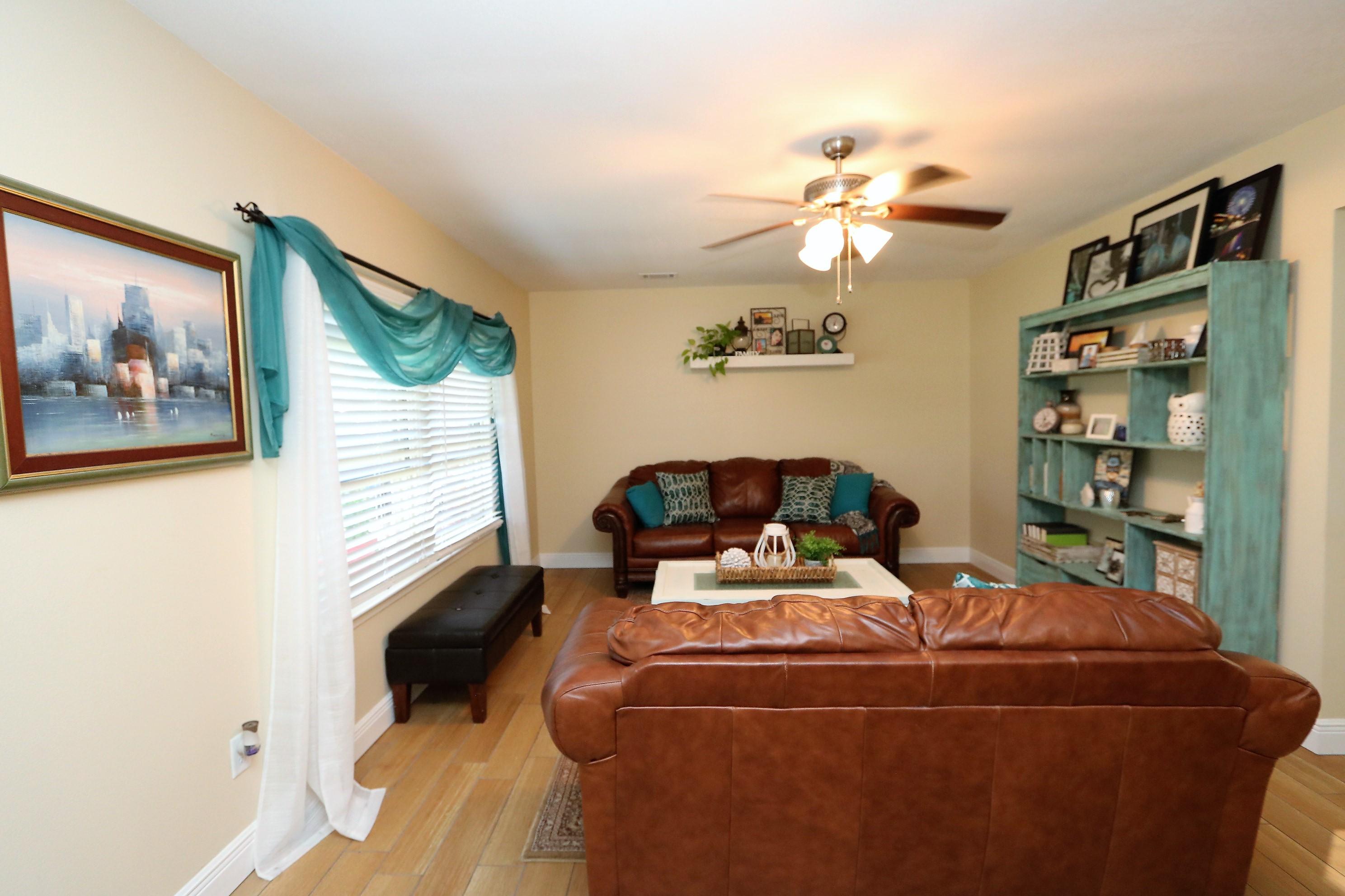 CREEKSIDE 1 - Residential