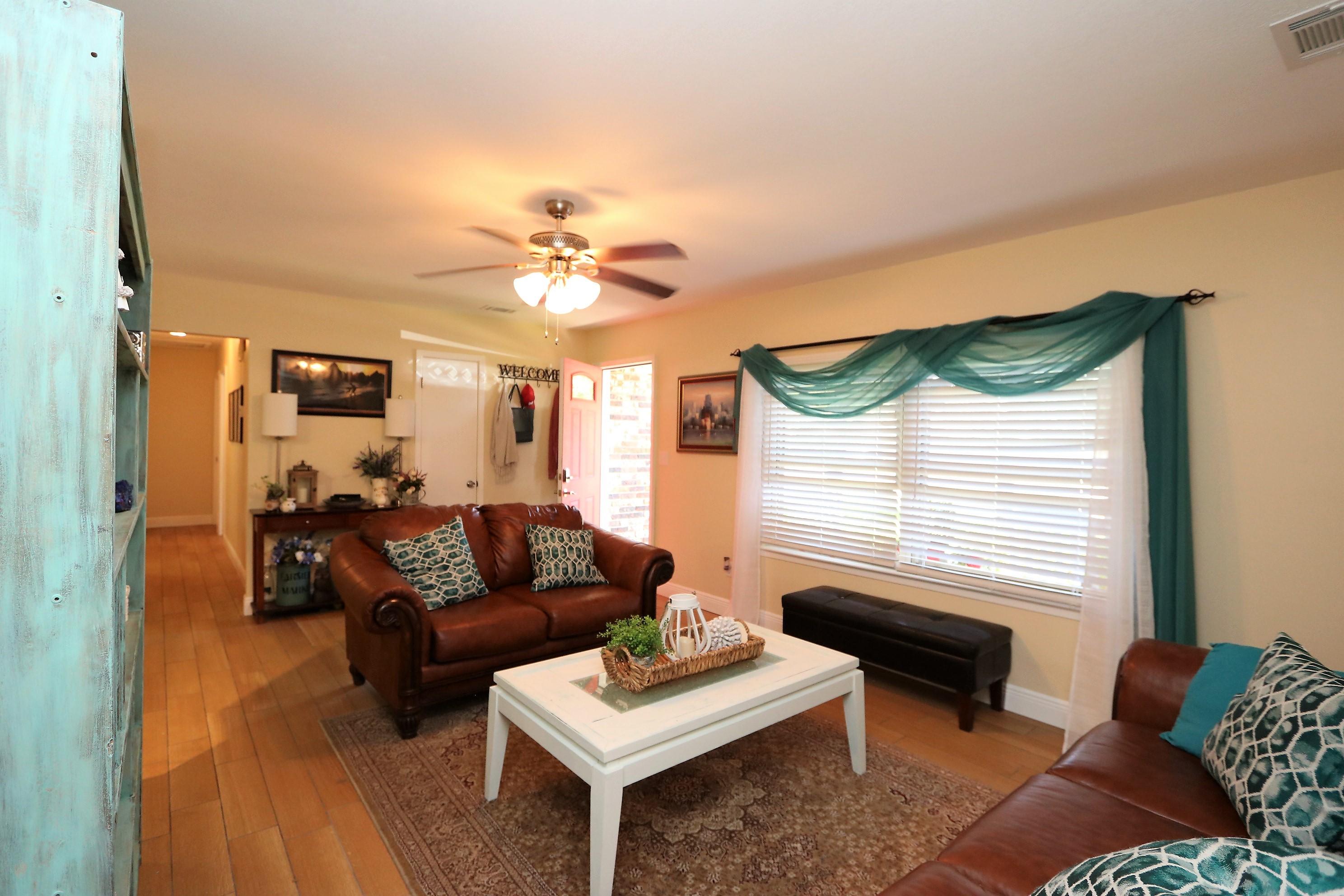 CREEKSIDE 1 - Residential