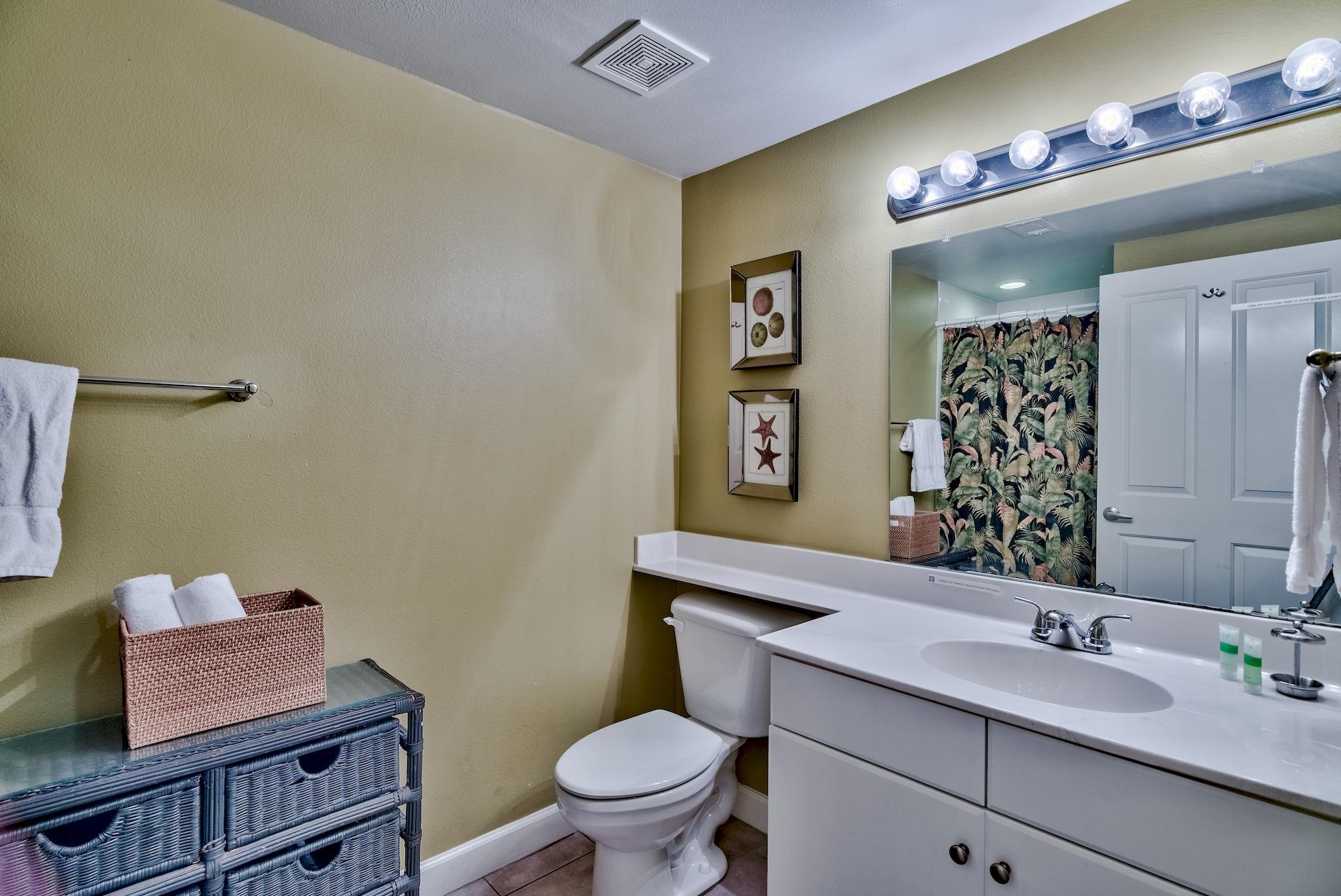 SHORES OF PANAMA PHASE I - Residential