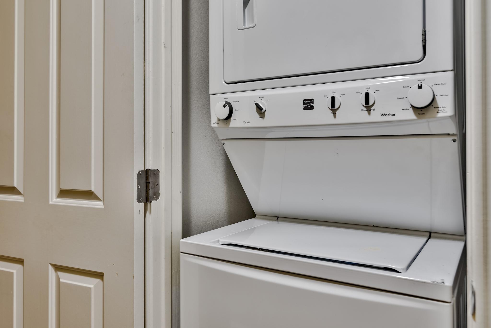 SHORES OF PANAMA PHASE I - Residential