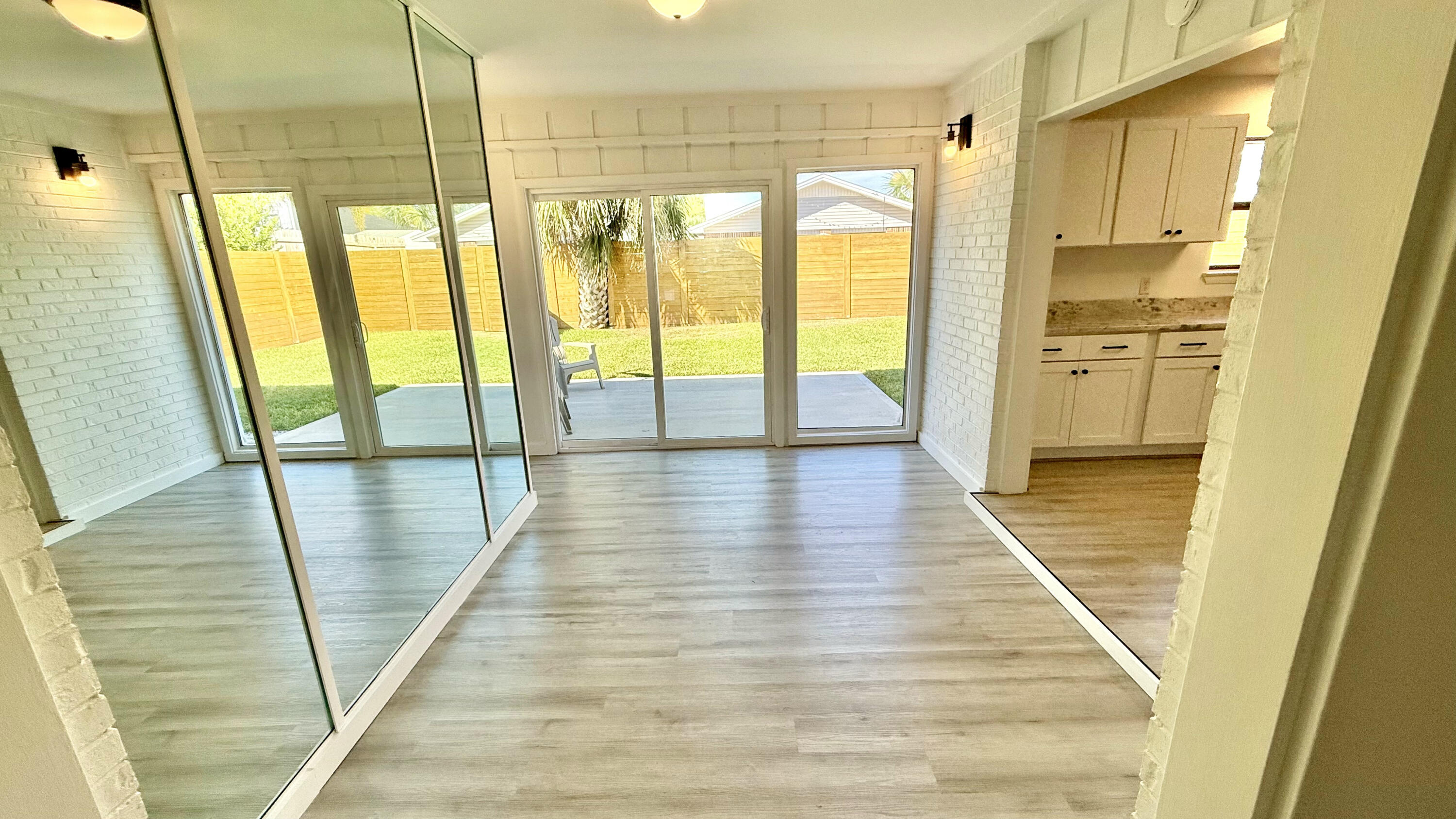 INDIAN OAKS - Residential