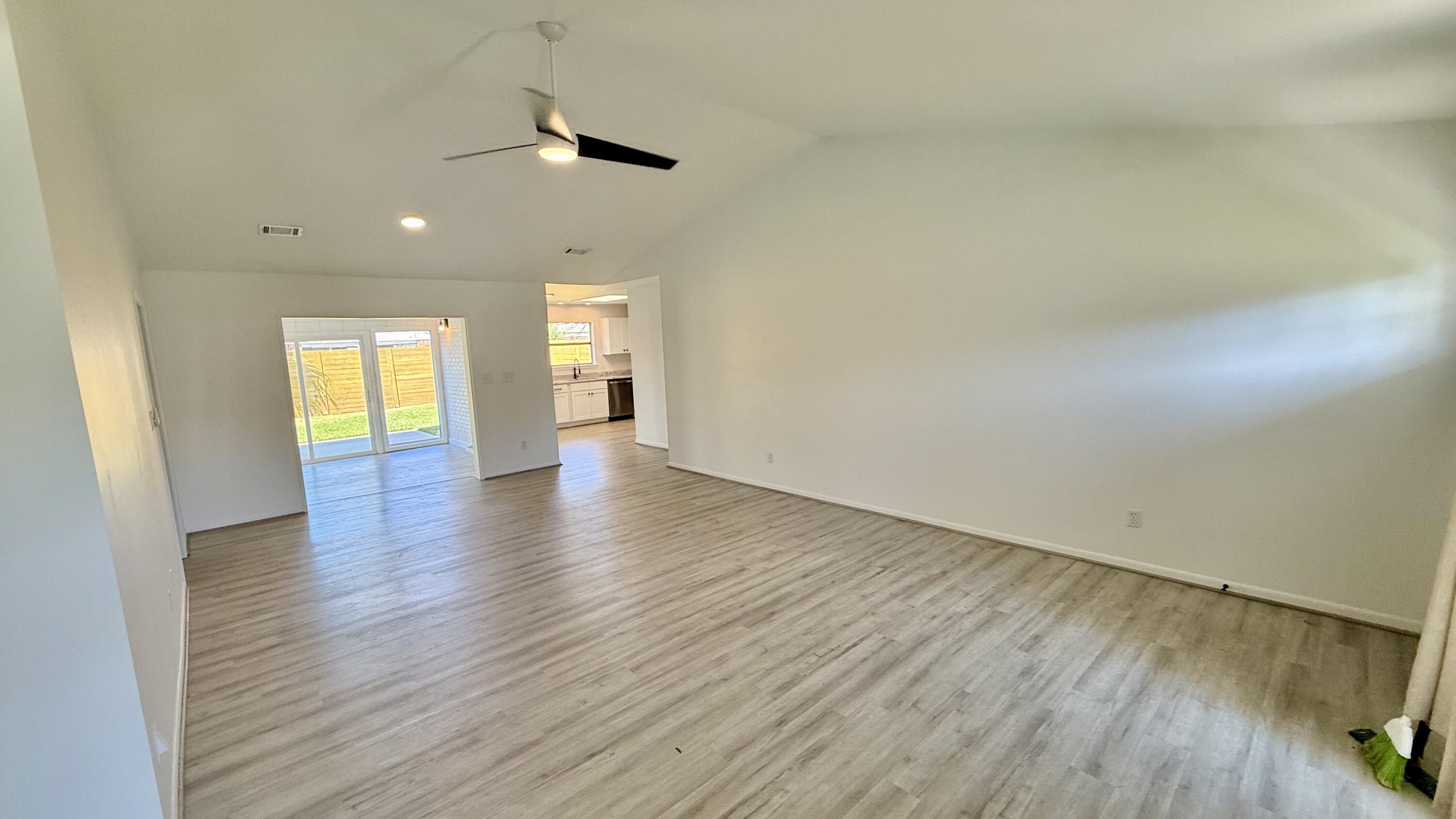 INDIAN OAKS - Residential