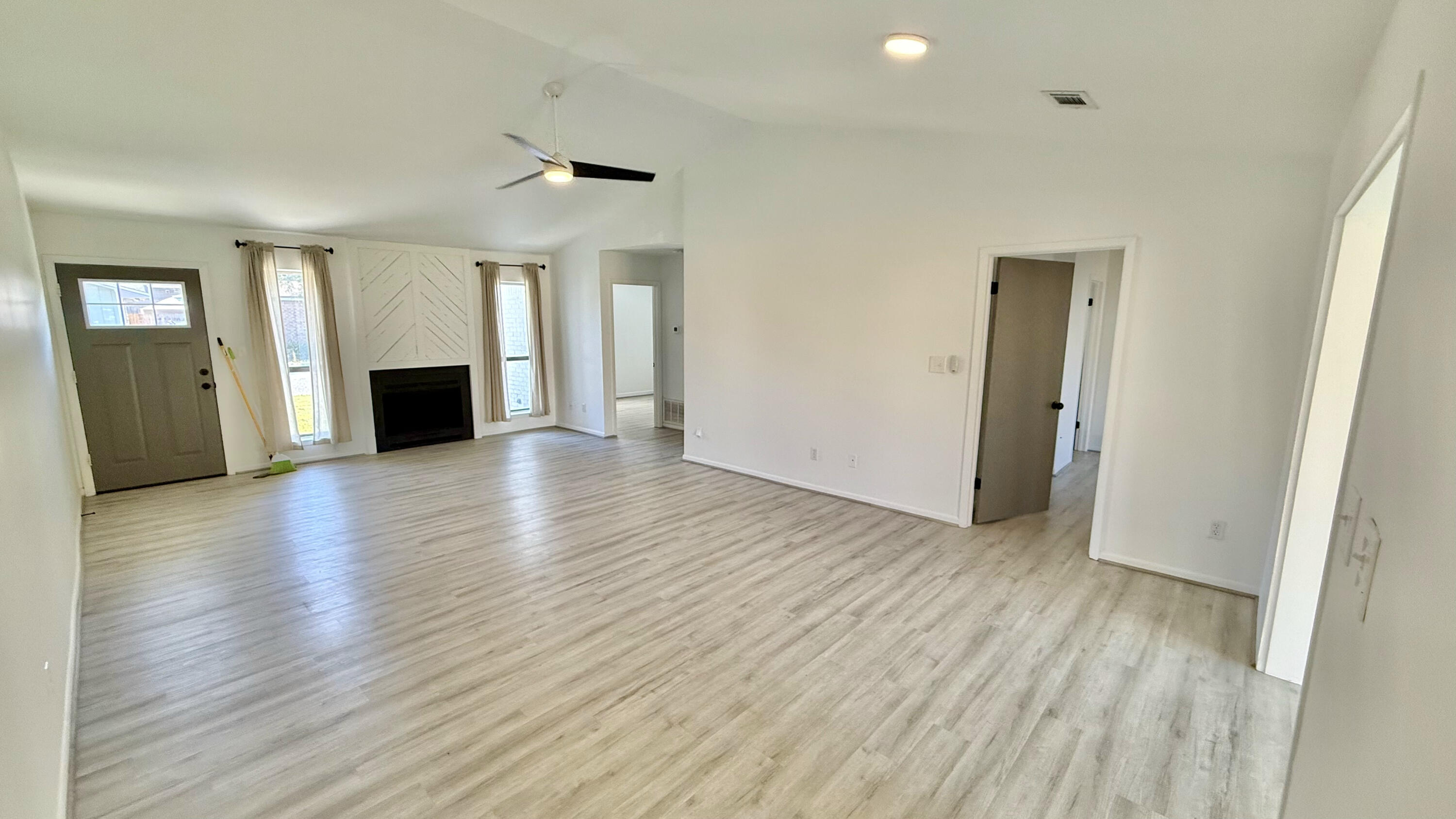 INDIAN OAKS - Residential