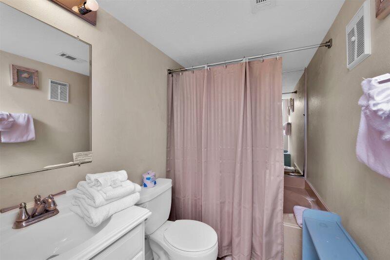 SUNDUNES CONDO - Residential