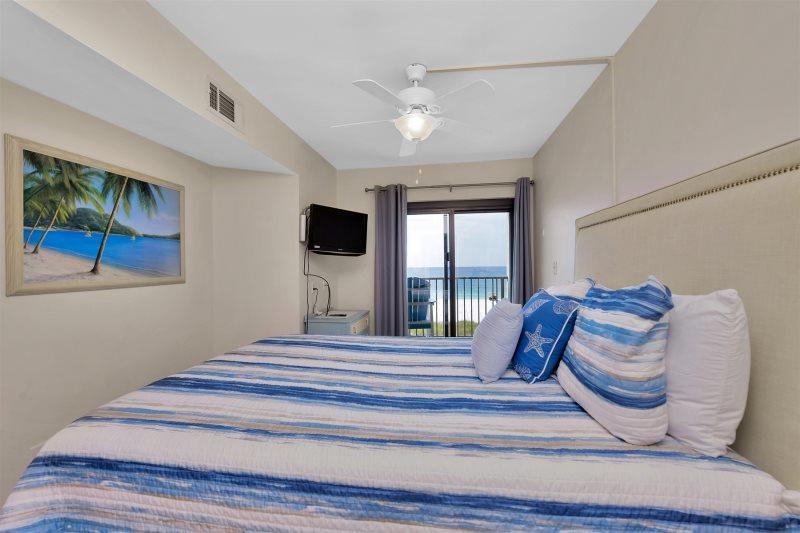 SUNDUNES CONDO - Residential