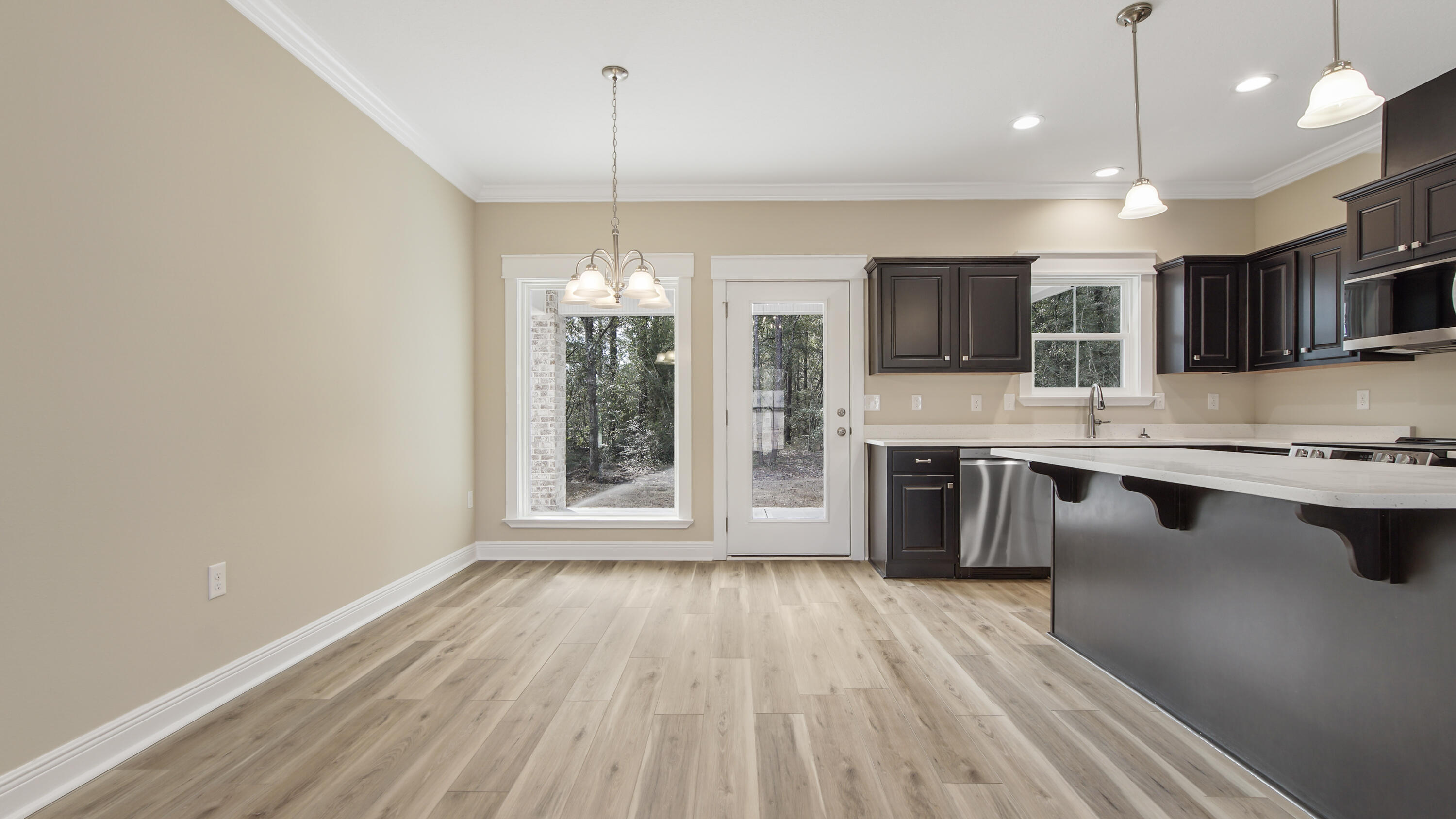 MAGNOLIA LAKE ESTATES PH 1 - Residential