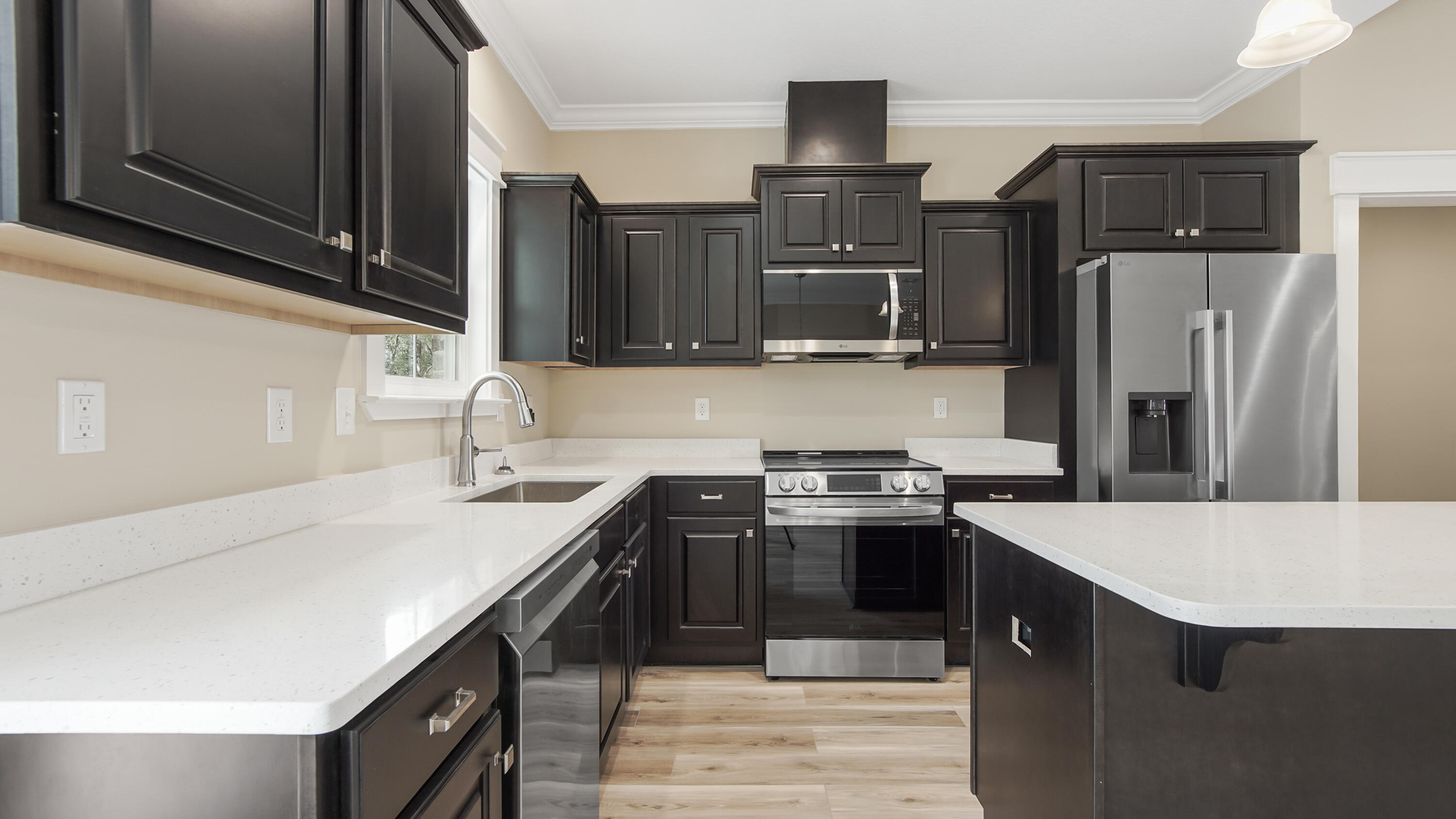 MAGNOLIA LAKE ESTATES PH 1 - Residential