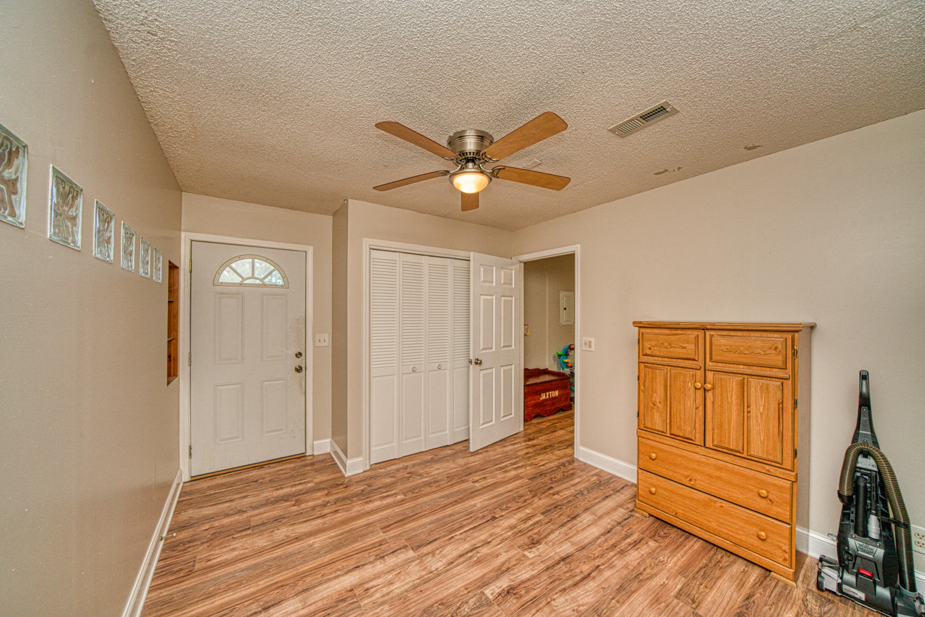 VALPARAISO P/C #6 LOT 11 BLK 115 - Residential