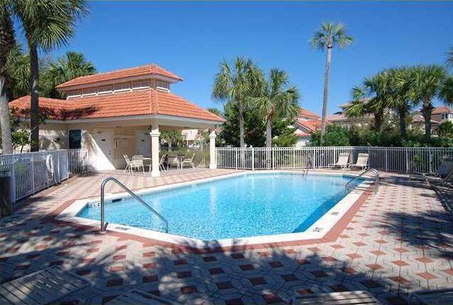 CALUSA BAY S/D - Residential